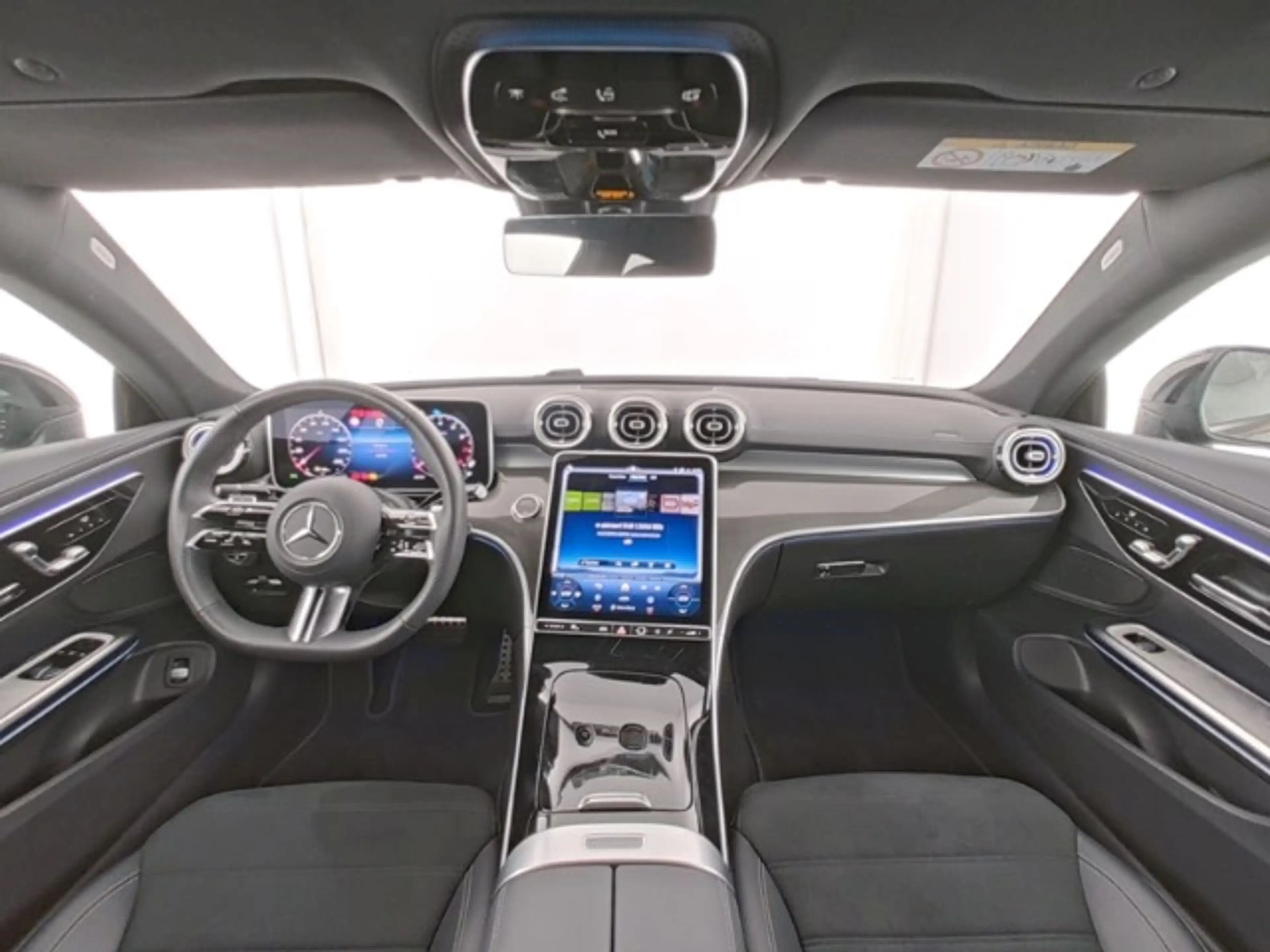 Mercedes-Benz CLE 200 AMG Line Advanced+ Night Distronic Panorama — photo 7