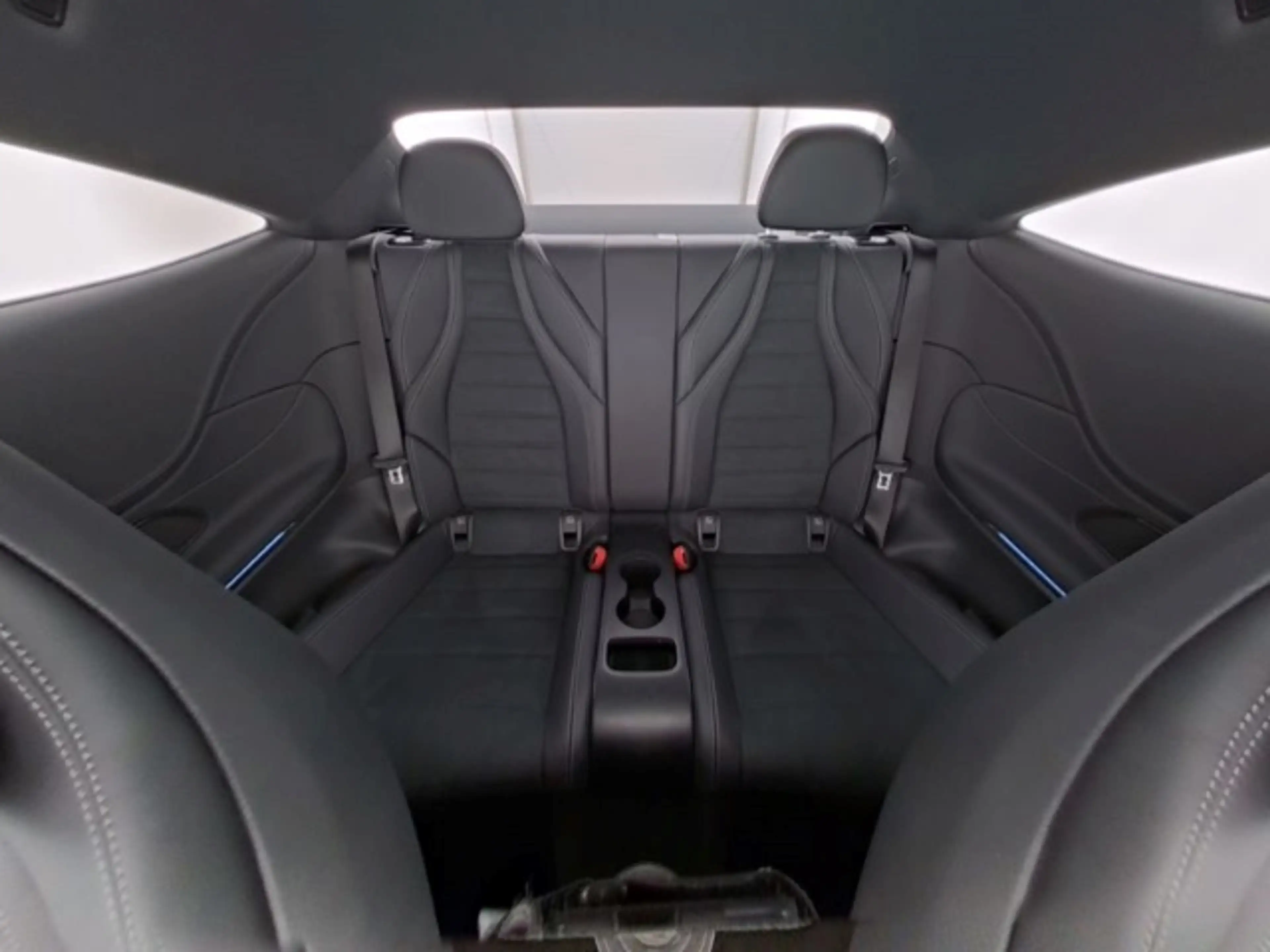 Mercedes-Benz CLE 200 AMG Line Advanced+ Night Distronic Panorama — photo 8