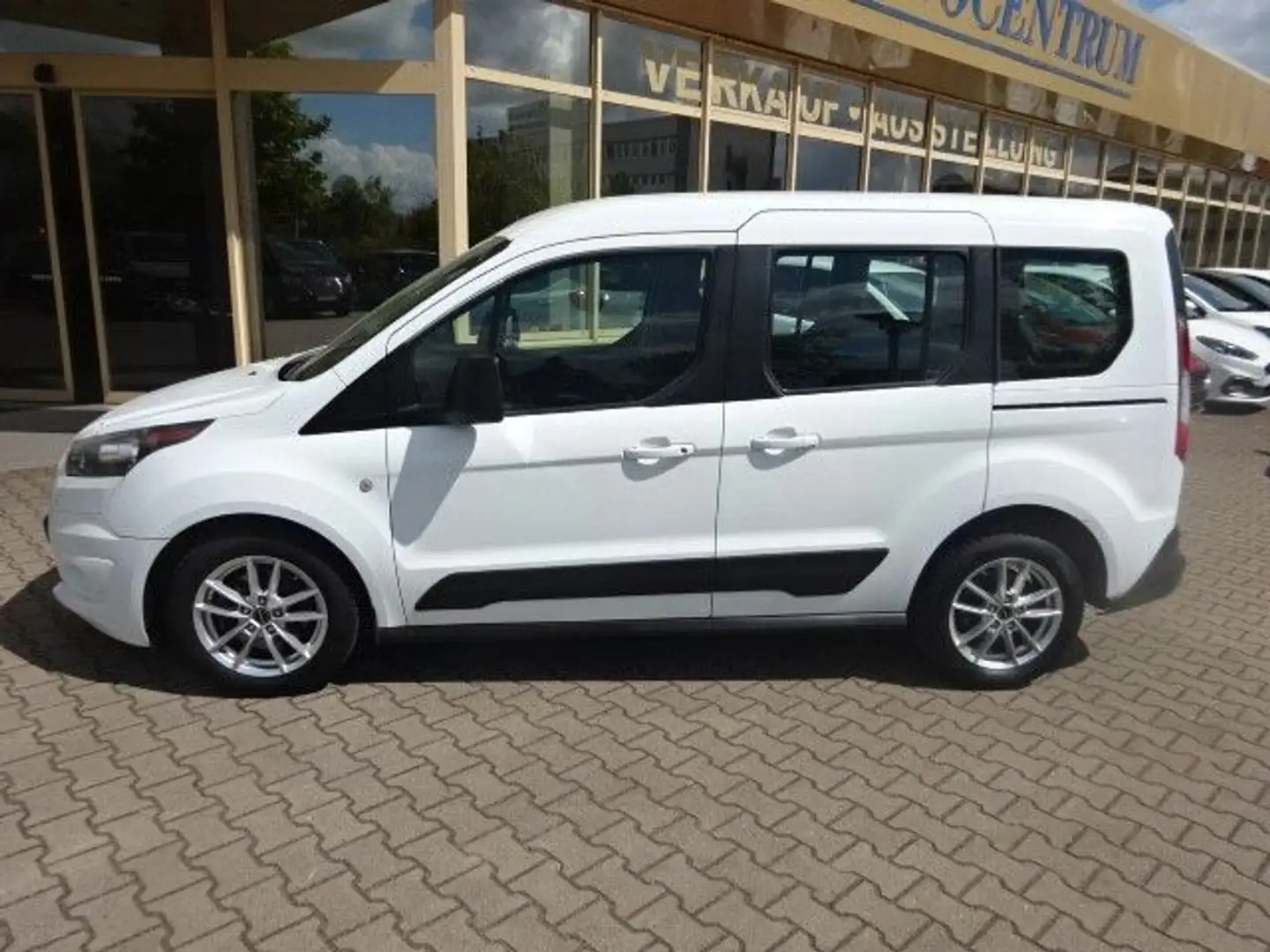 Ford Tourneo Connect 100PS Trend AHK LMF Navi Weiß - 2