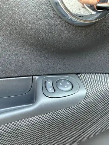 Fiat 500 view 11