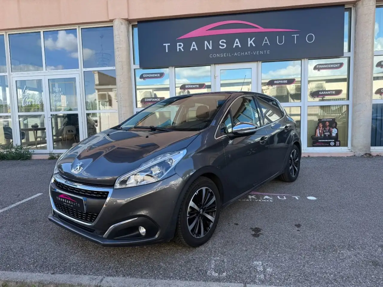 Peugeot 208 PureTech 110ch SS BVM6 Tech Edition