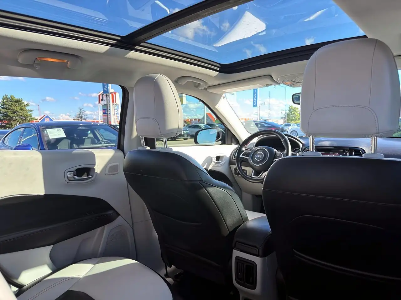 Jeep Compass fotografie Jeep Compass