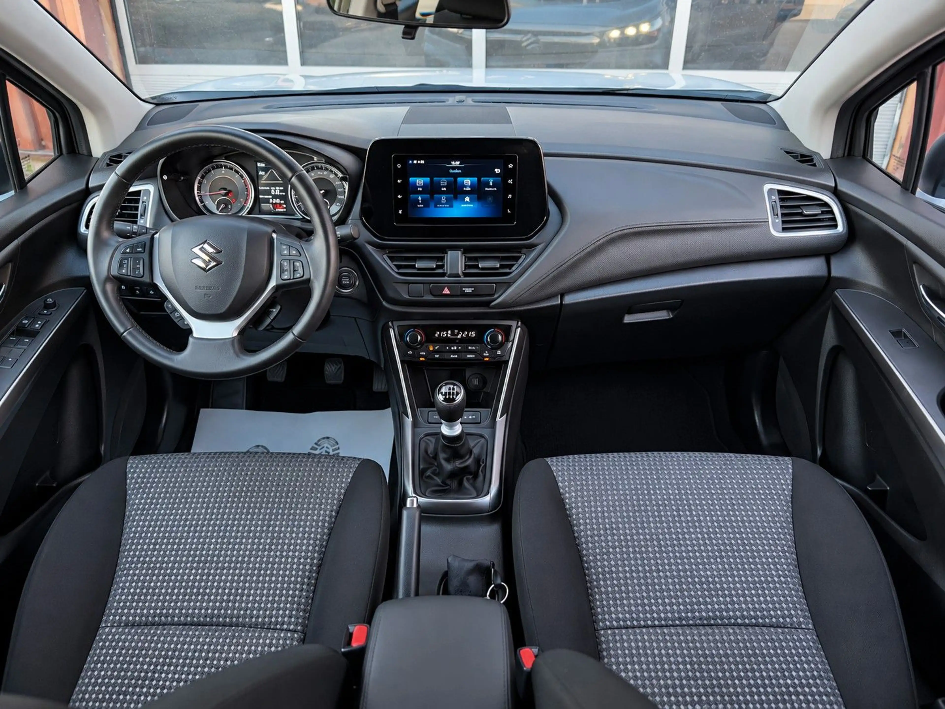Suzuki SX4 S-Cross HYBRID Club *ACC*ASSIST*CAM*KEYLESS — photo 9