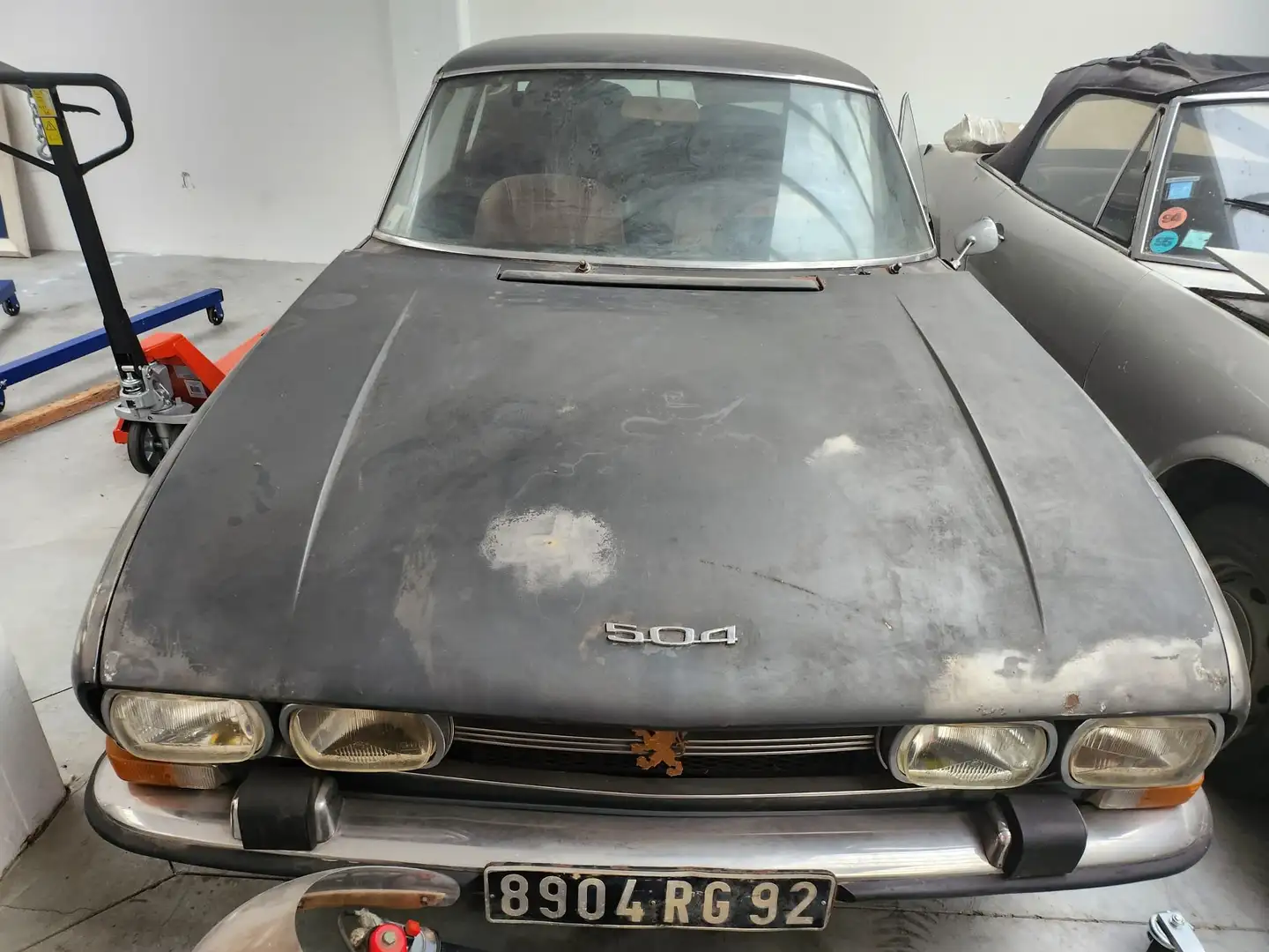 Peugeot 504 Coupé 2litres Argent - 1