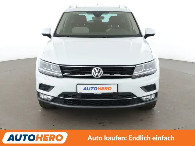 Volkswagen Tiguan view 9