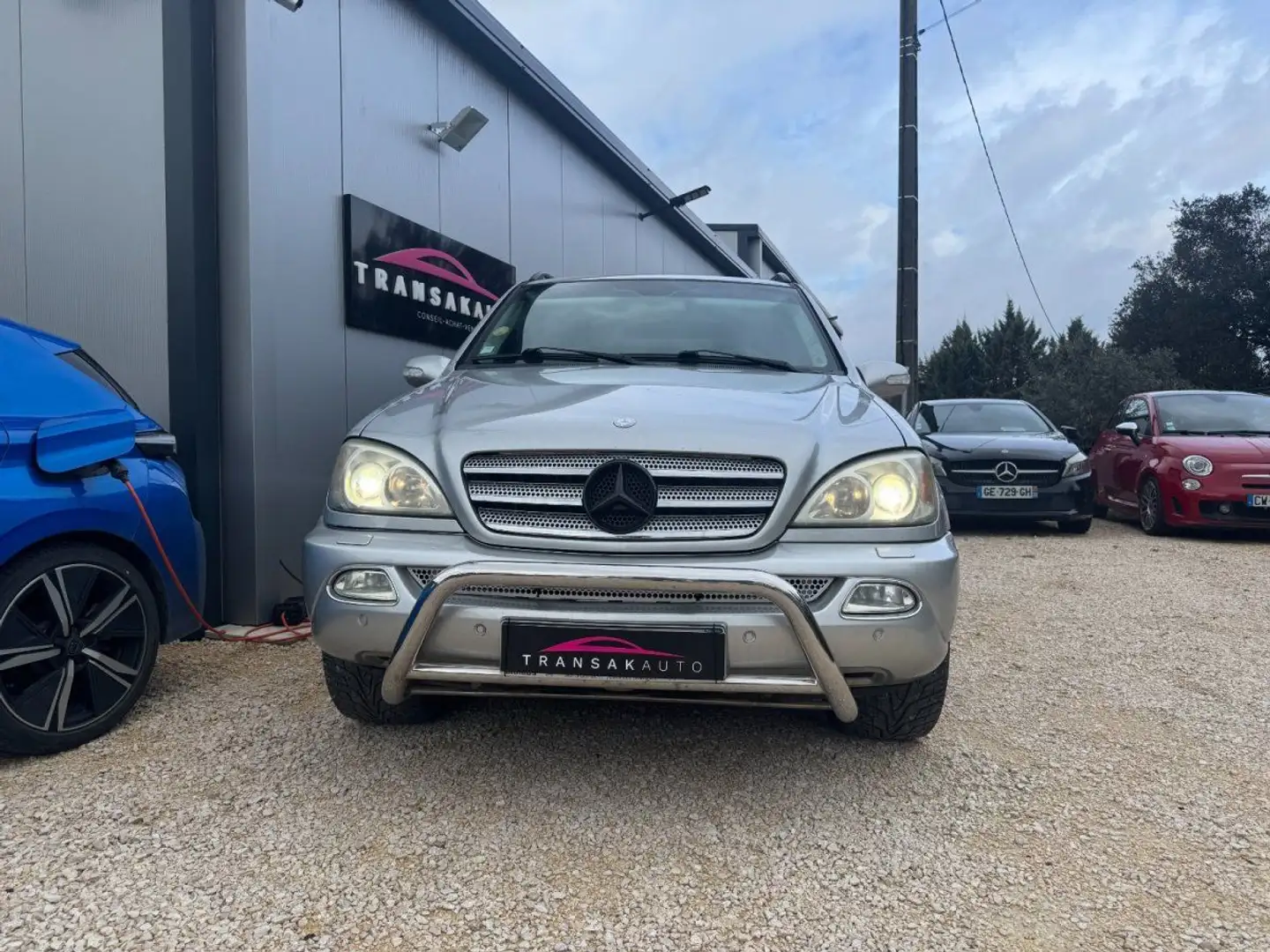 Mercedes-Benz ML 500 M 500 W163 V8 Spécial Edition A / Toit Ouvrant / B Gris - 2