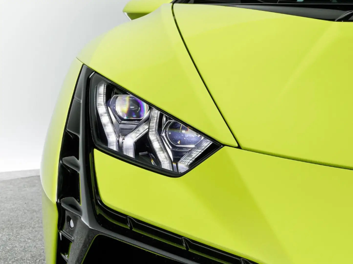 Lamborghini Huracán EVO Yeşil - 1
