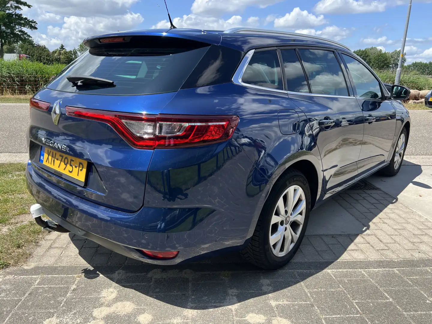 Renault Megane Estate 1.3 TCe Limited / Trekhaak / Keyless / Park Blauw - 2