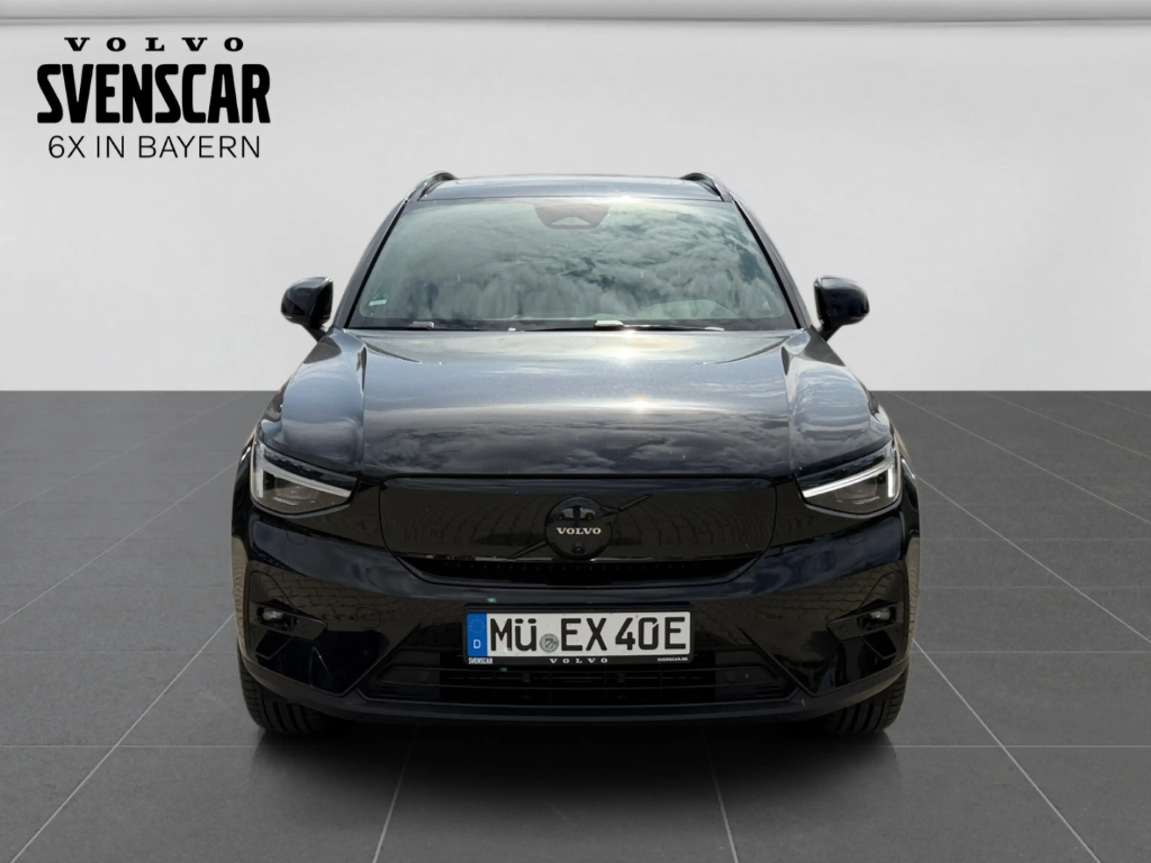 Volvo EX40 325 kW Twin Motor Performance AWD Ultra Black Edit — photo 8