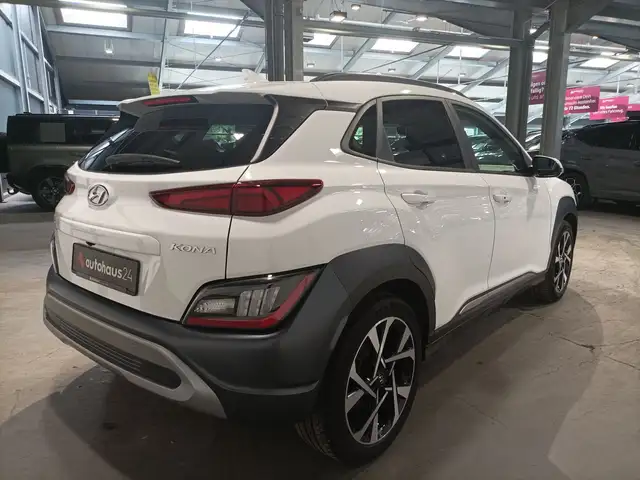 Hyundai Kona view 5
