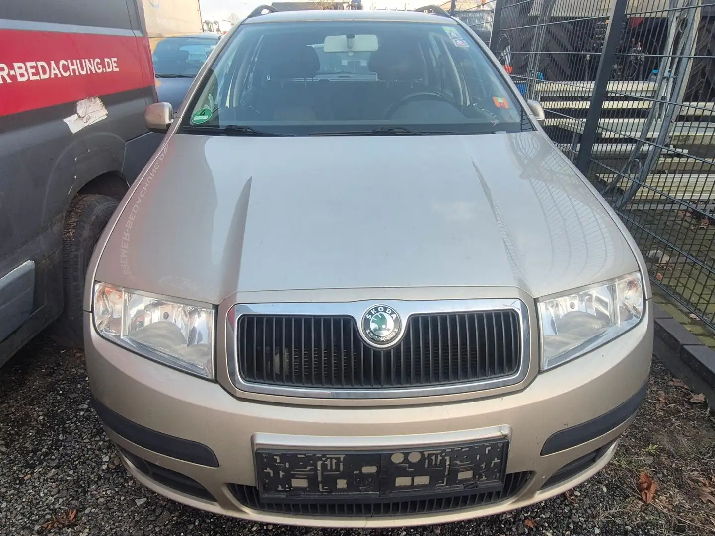 Skoda Fabia Combi Classic 1.4 Benzin Klima Automatik Silber - 1