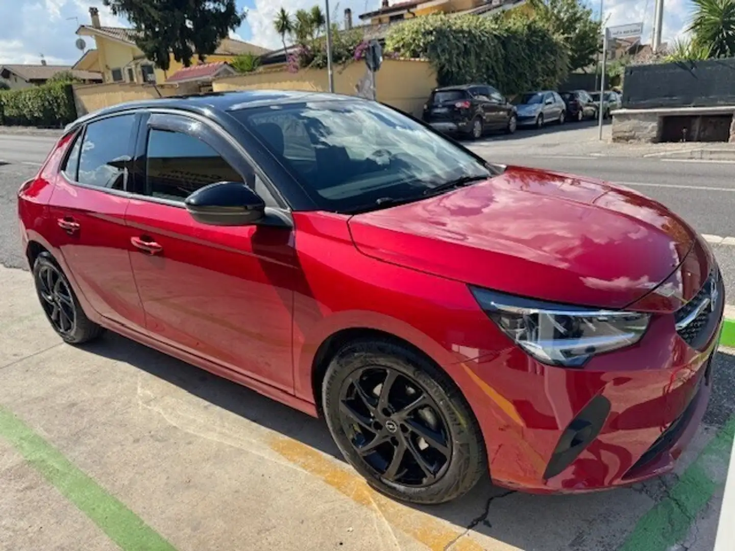 Opel Corsa Corsa 1.2 Design & Tech Rosso - 1