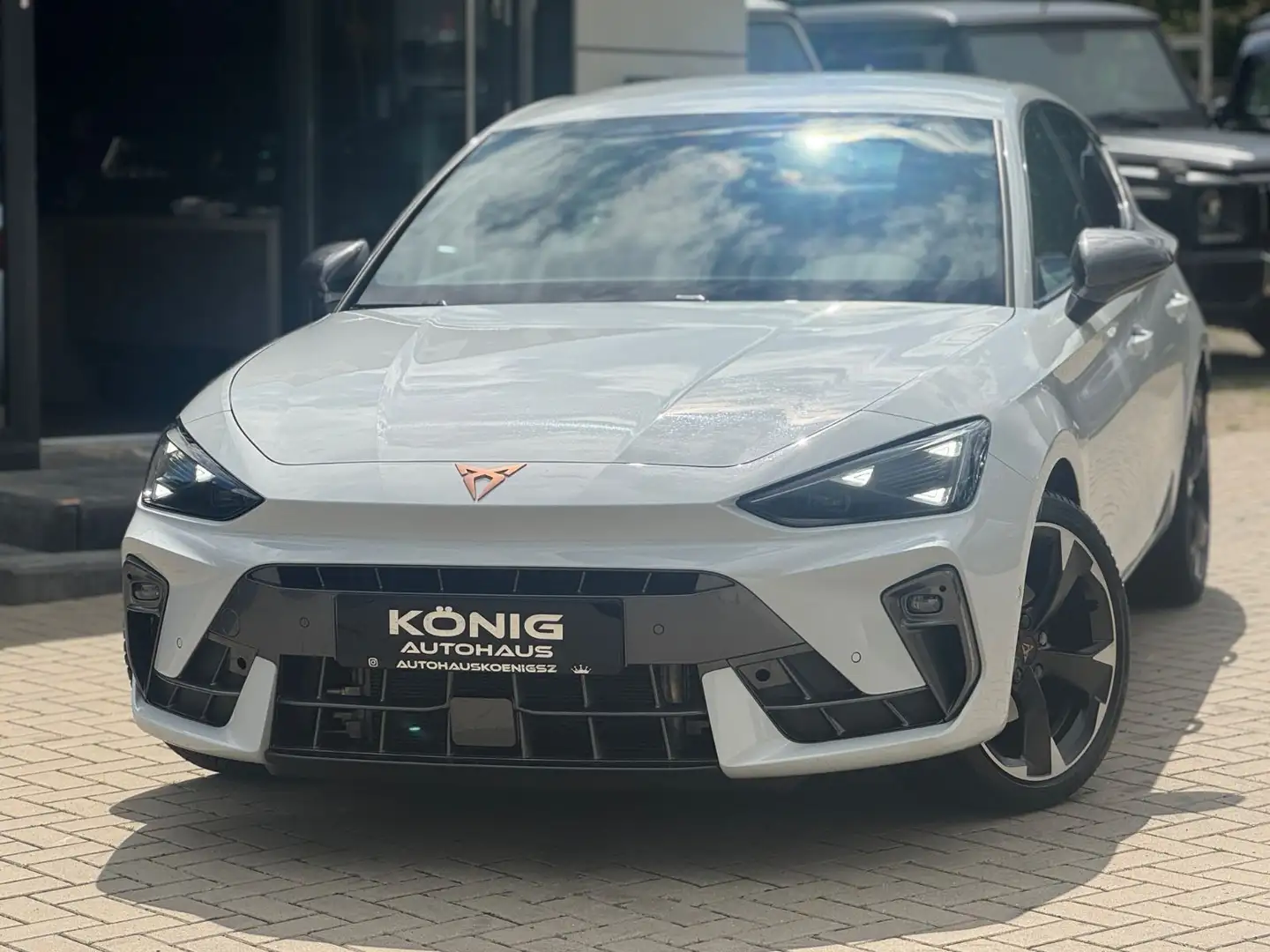 CUPRA Leon 2.0 TDI*DSG*KEYL*RKAM*18"*LED*ACC*NAV*IPA* Blanc - 2
