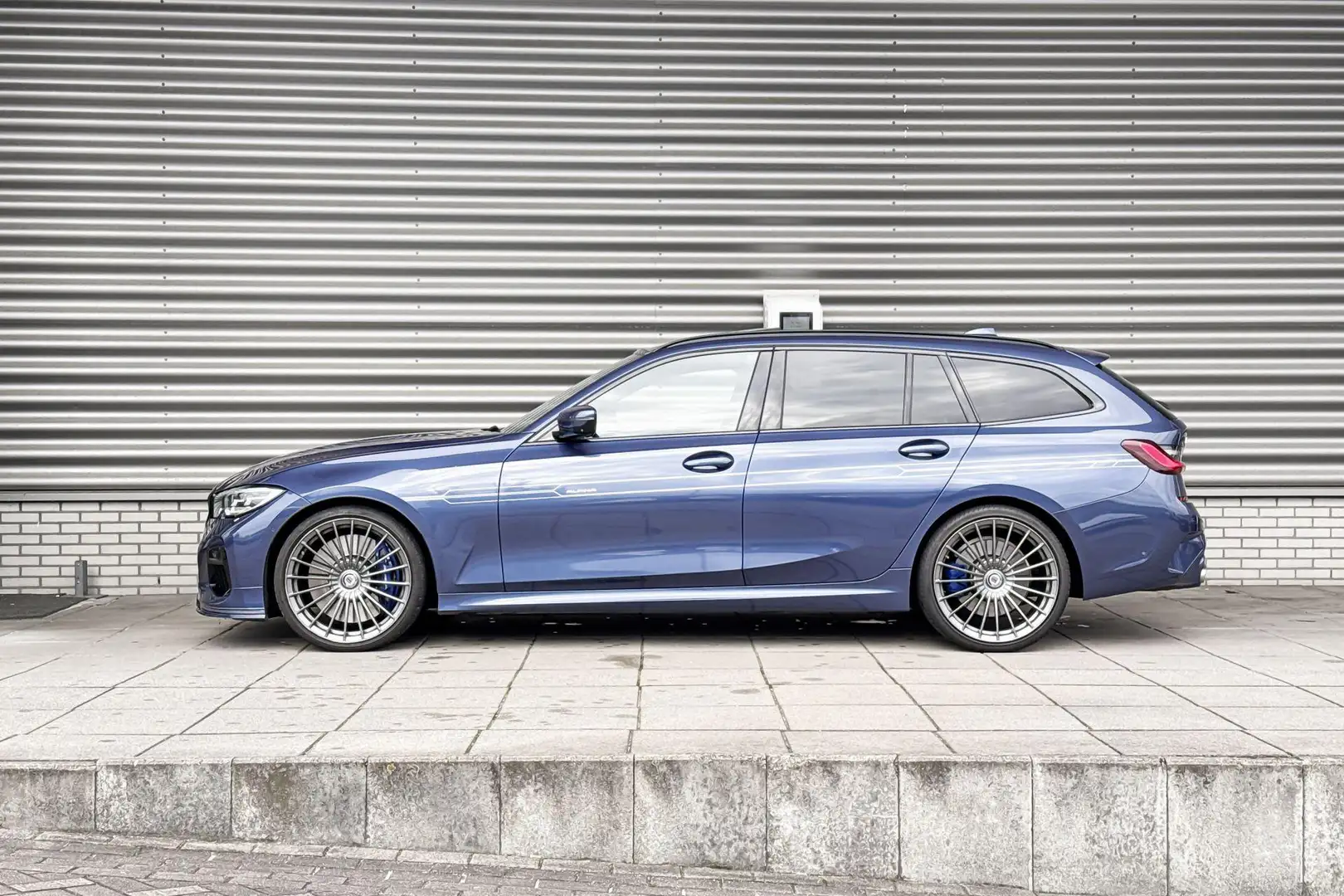 Alpina B3 Touring Blu/Azzurro - 2
