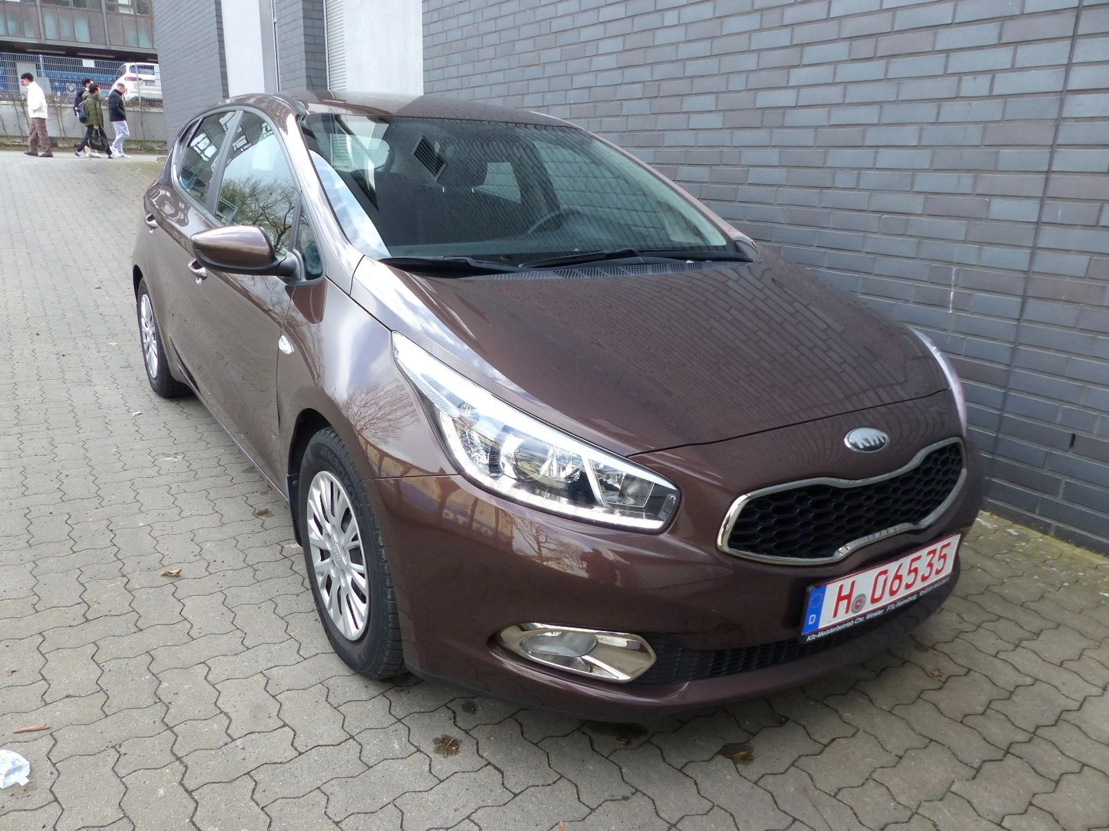Kia Ceed / cee'd 1.4 CVVT Attract Klima/Bluetooth — photo 8