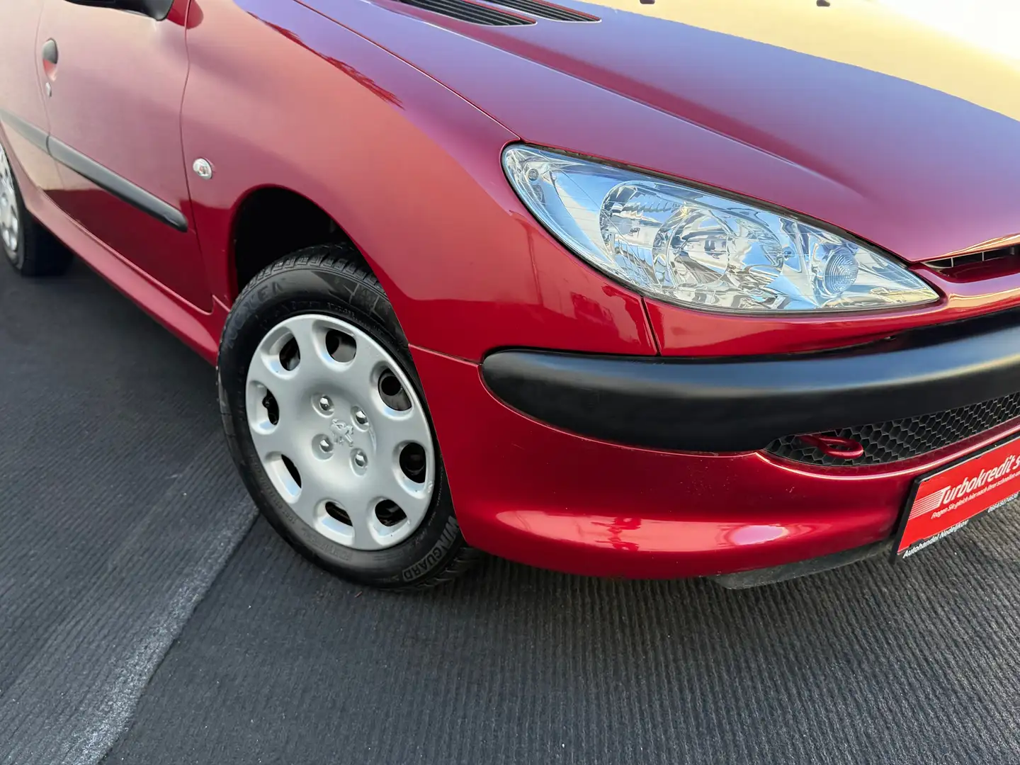 Peugeot 206 1.4 //NUR:31.000km// 5-Türer Rot - 2