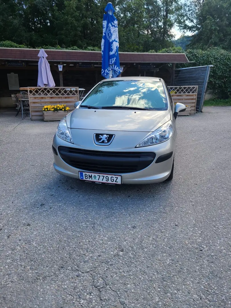 Peugeot 207 HDI70 1.4 - 2
