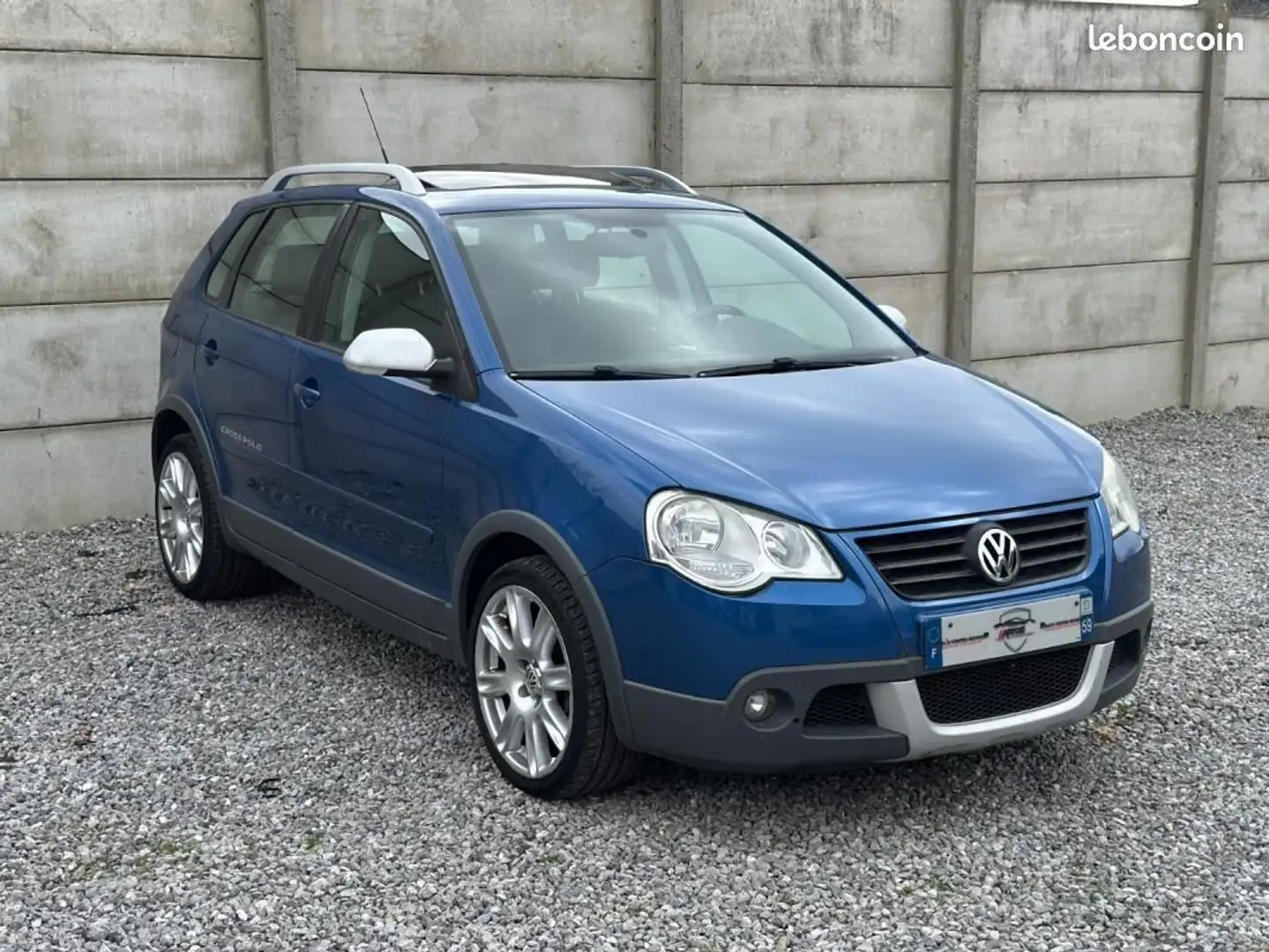 Volkswagen Polo TDI Bleu - 2