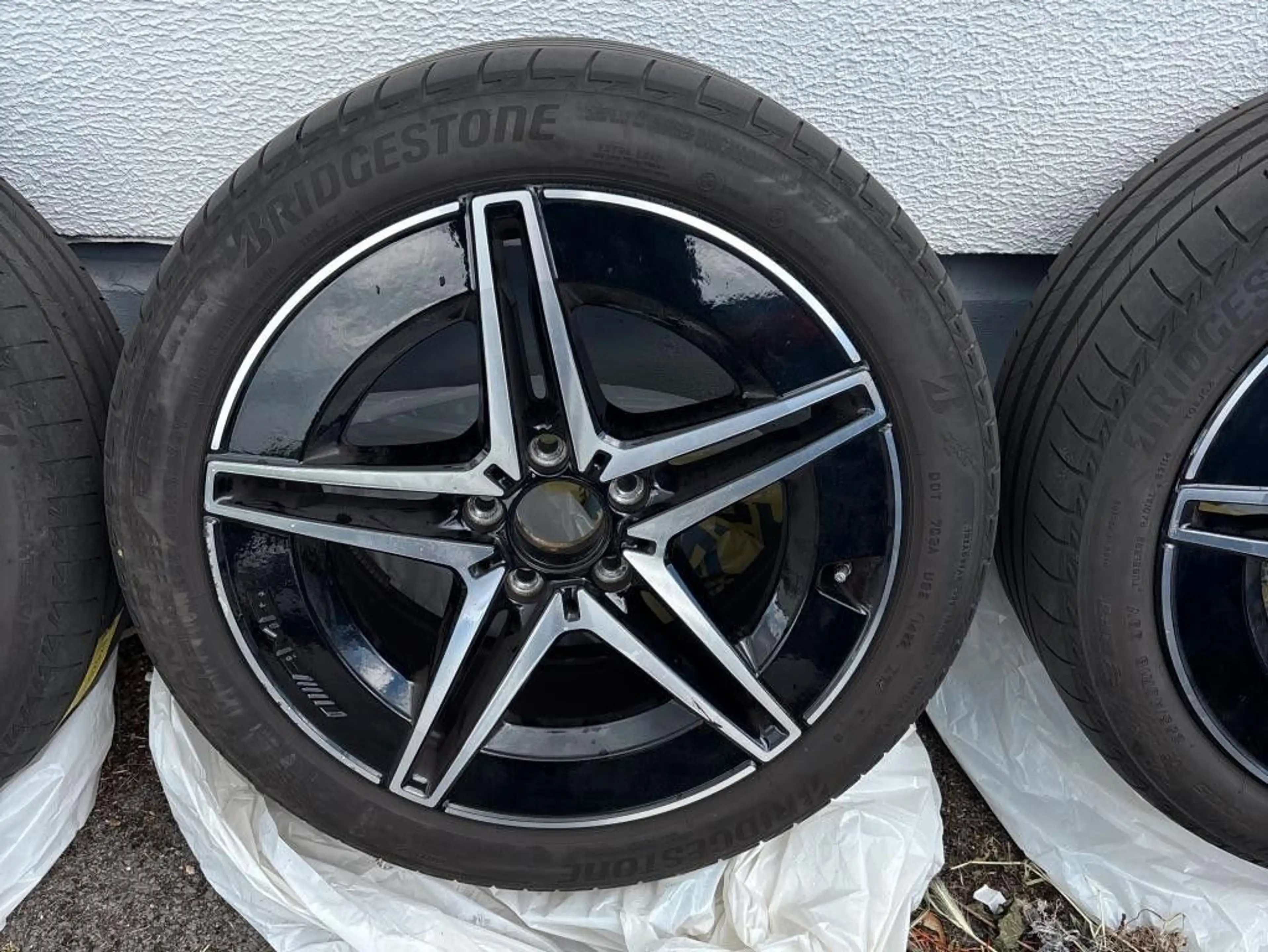 Mercedes-Benz C 400 e 2xAMG LINE*4Matic*Night*360°Pano*Ambient — photo 2
