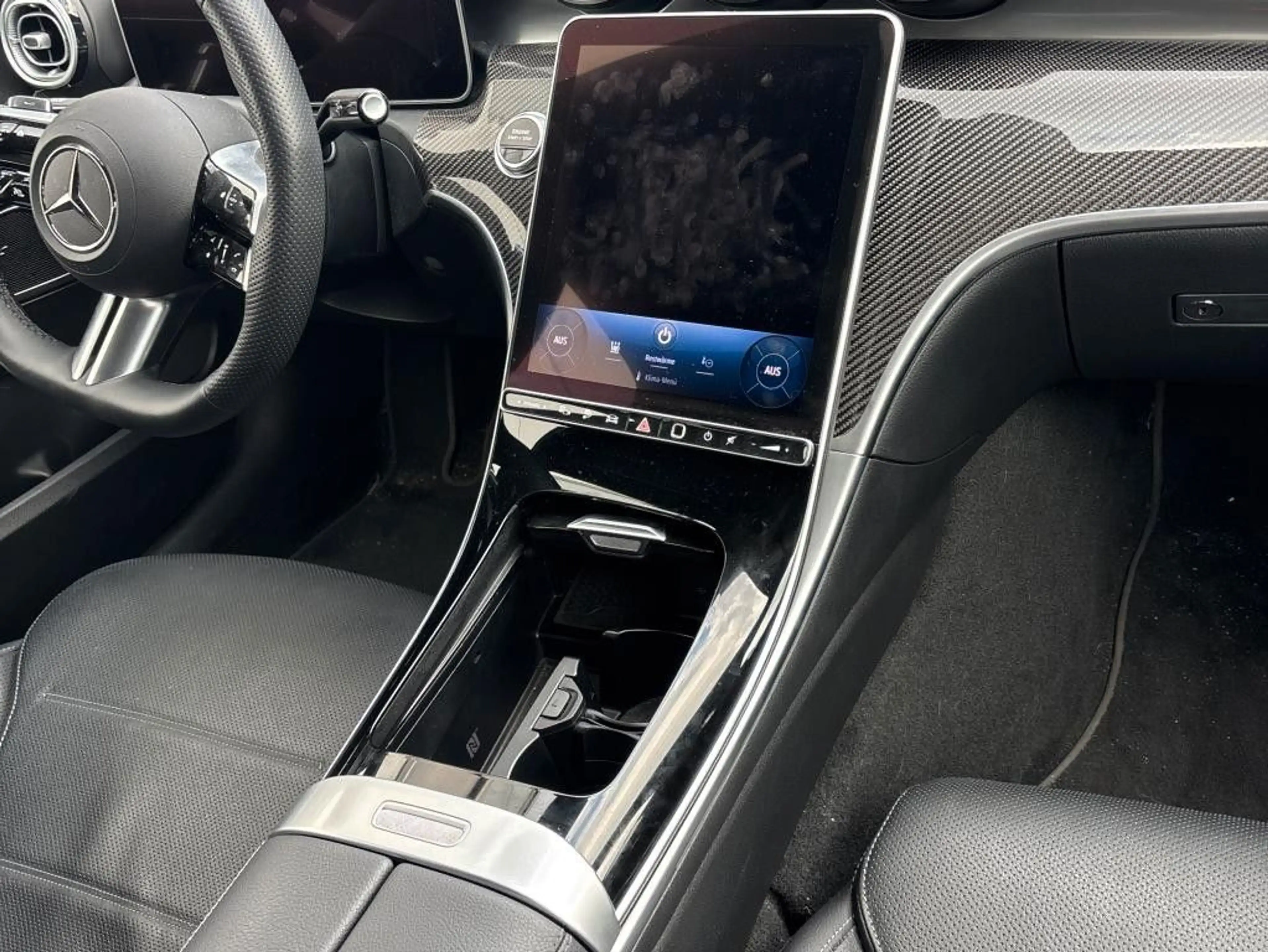 Mercedes-Benz C 400 e 2xAMG LINE*4Matic*Night*360°Pano*Ambient — photo 10