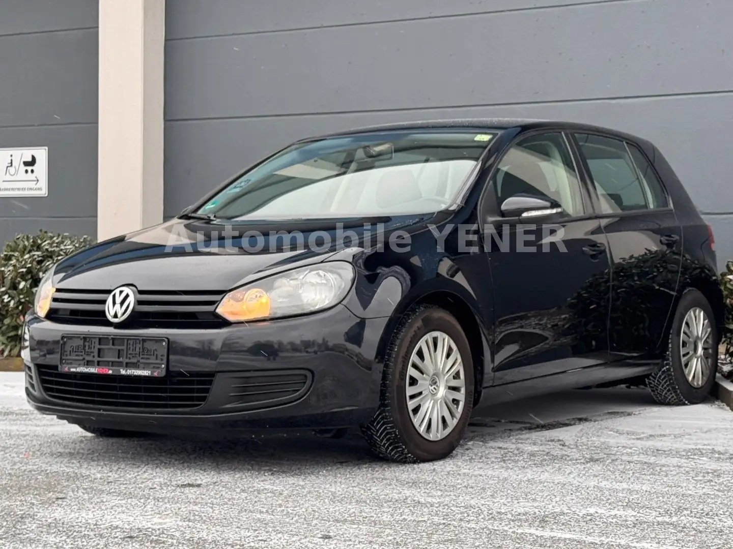 Volkswagen Golf VI 1.4 16V Trendline Klima Allwetterreifen Schwarz - 1
