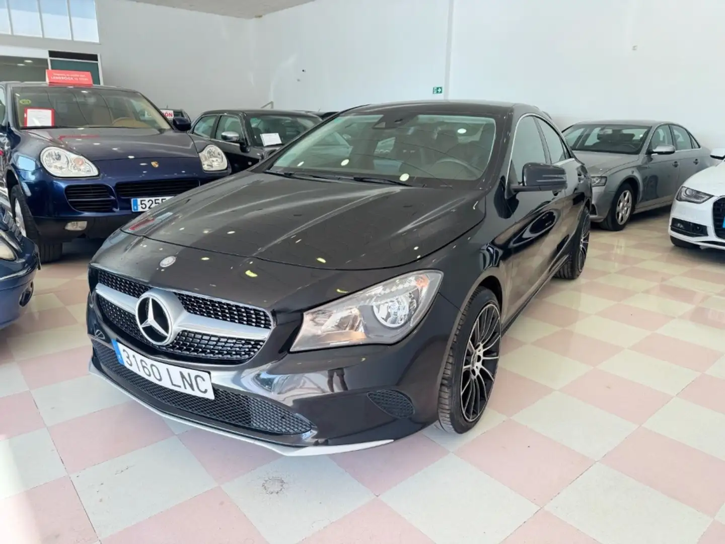 Mercedes-Benz CLA 180 CDi Inspiration Nero - 1