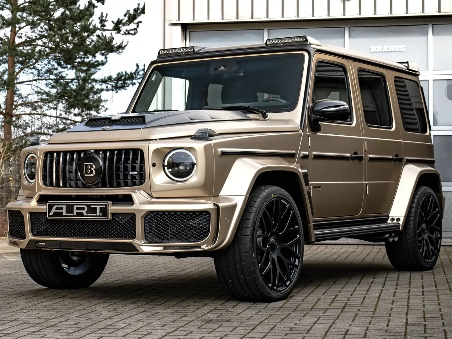 Mercedes-Benz G 63 AMG BRABUS 800*GOLD+NEW INTERIOR+STARS*MY 2024*READY Or - 1