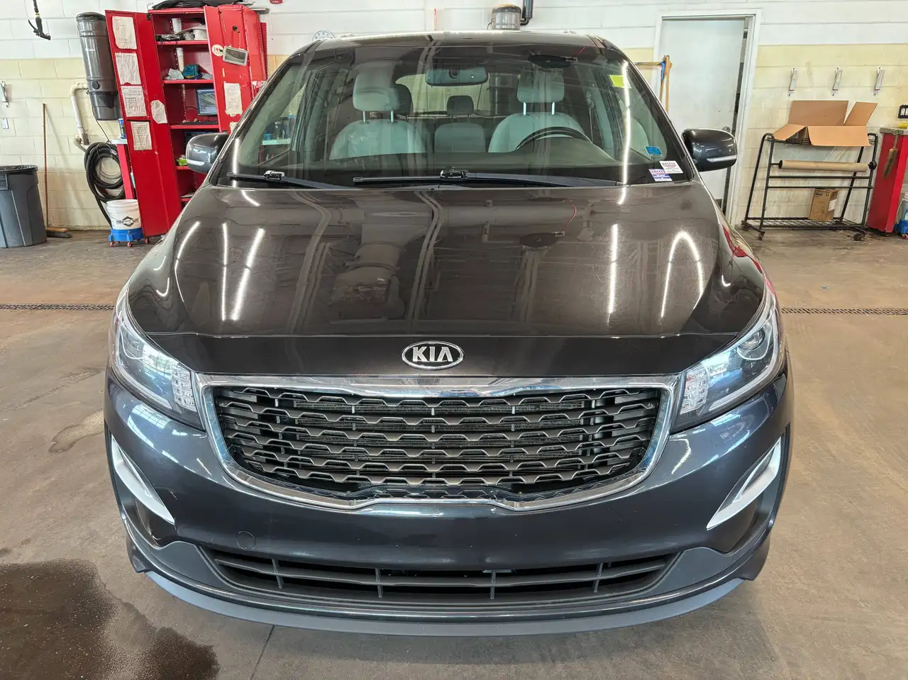 Kia Sedona photo Kia Sedona