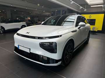 AWD Performance Premium+AHK