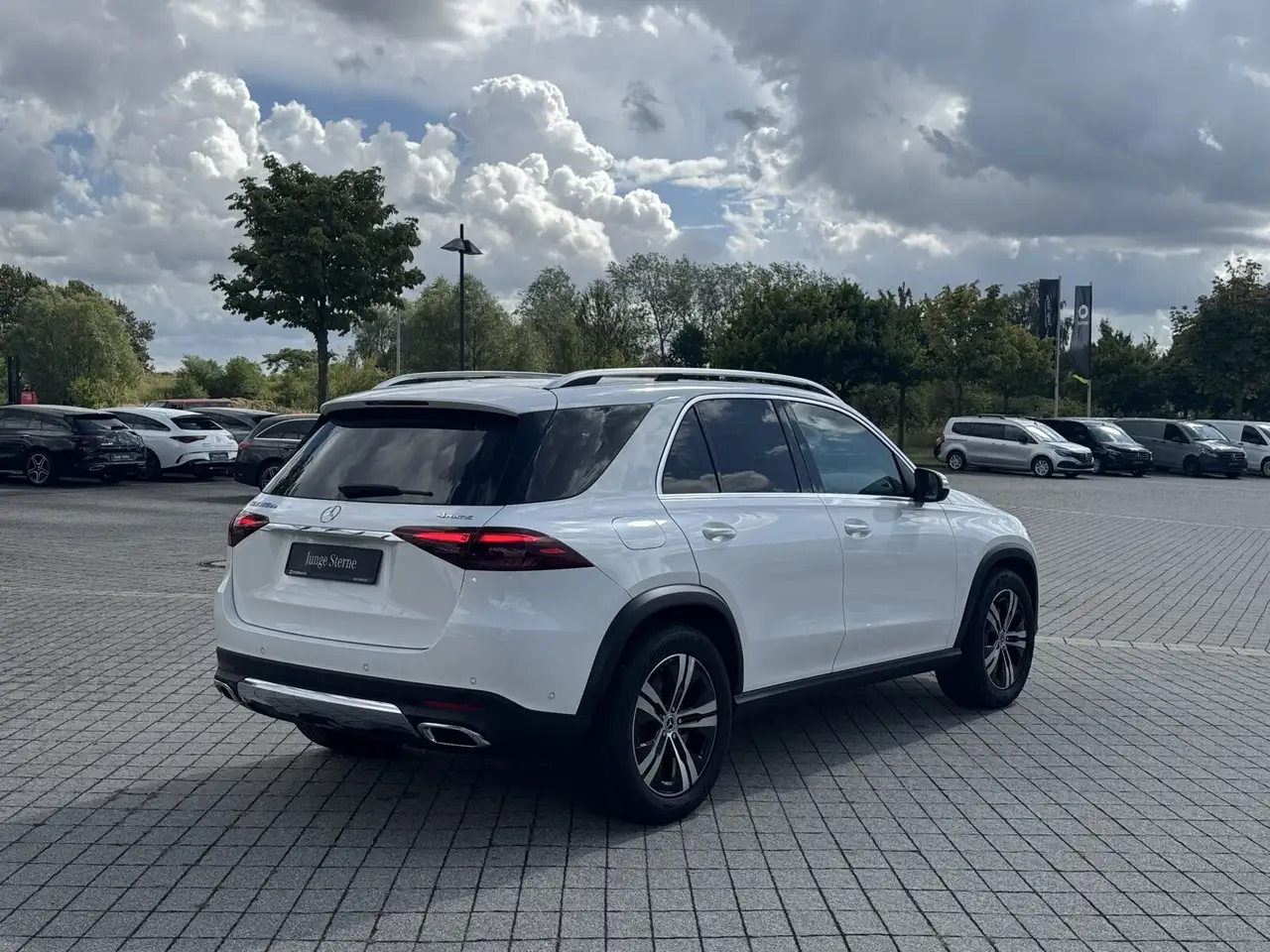 Mercedes-Benz GLE 350 de 4M PanoD Multibeam RüKa AHK 20 Zoll.., миниатюра 4