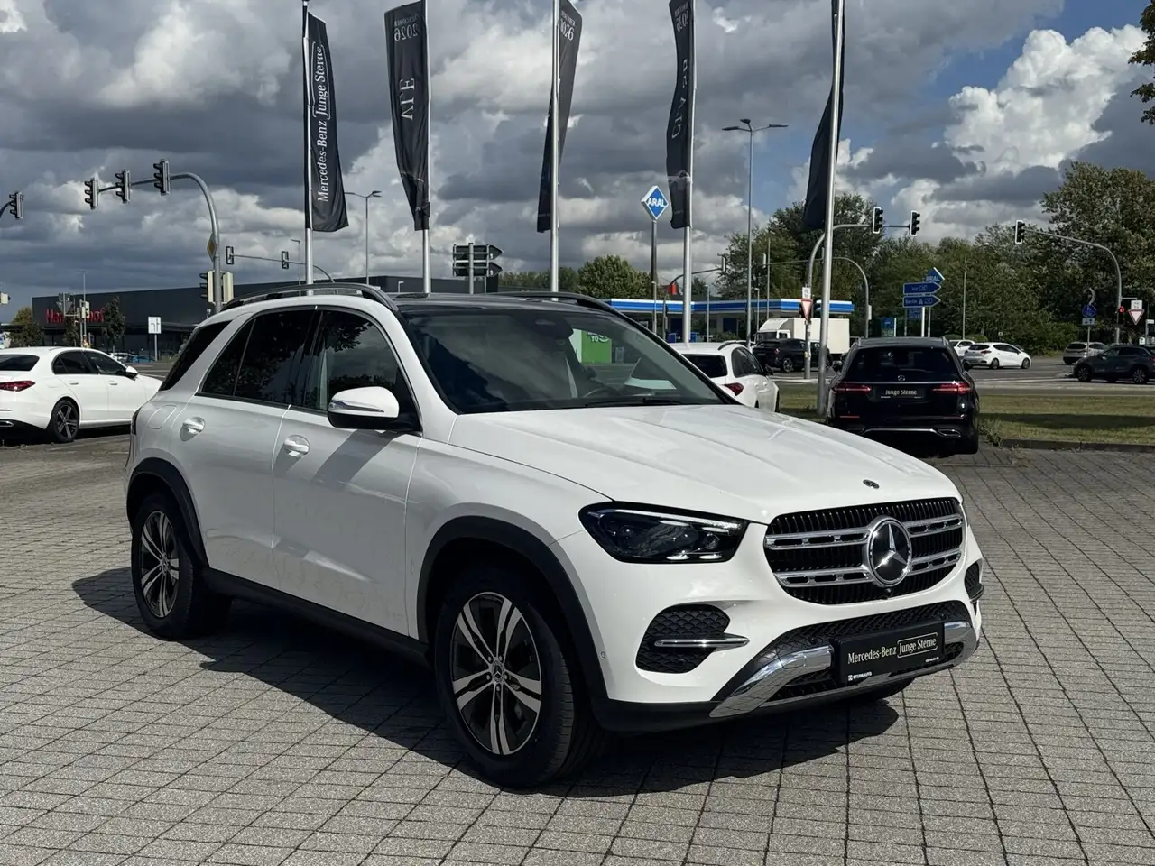 Mercedes-Benz GLE 350 de 4M PanoD Multibeam RüKa AHK 20 Zoll.., миниатюра 3