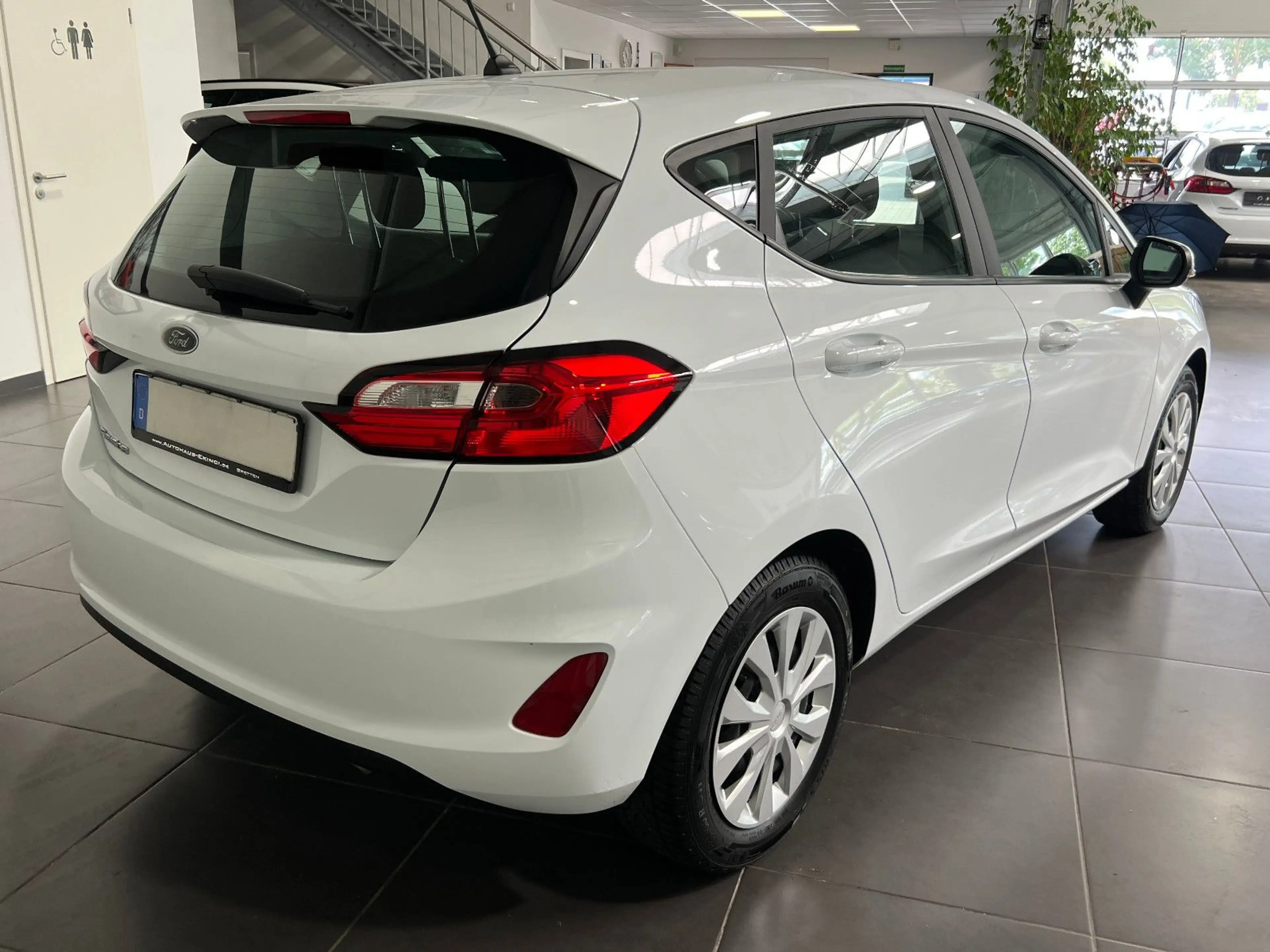 Ford Fiesta 1.1 **LED*Klima*SHZ*Tempomat** — photo 6