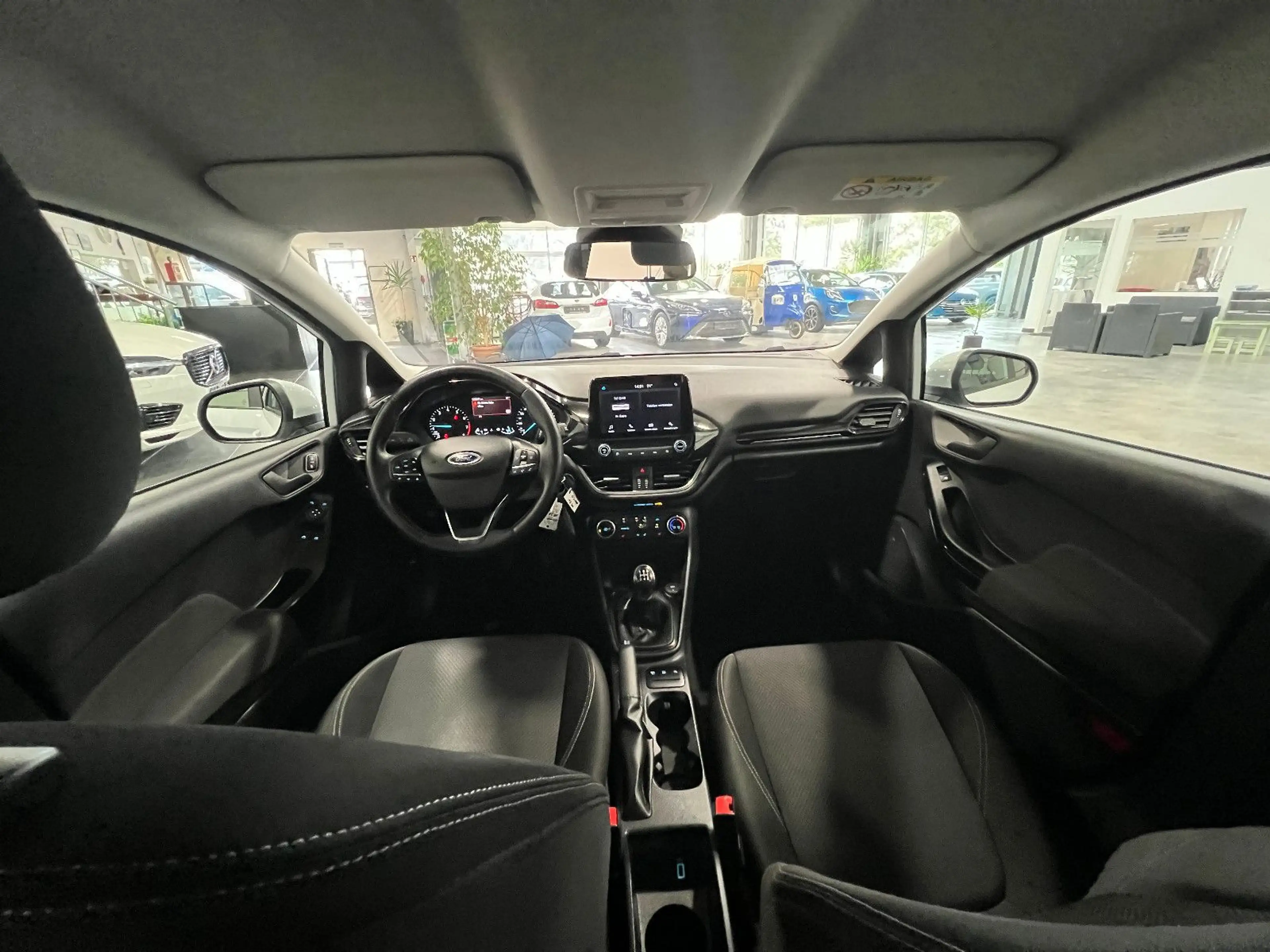 Ford Fiesta 1.1 **LED*Klima*SHZ*Tempomat** — photo 11