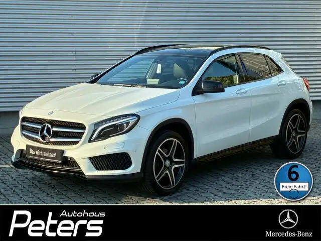 Mercedes-Benz GLA 200 GLA 200 AMG Night LED AHK/Navi/Pano/PDC/20" Autom.