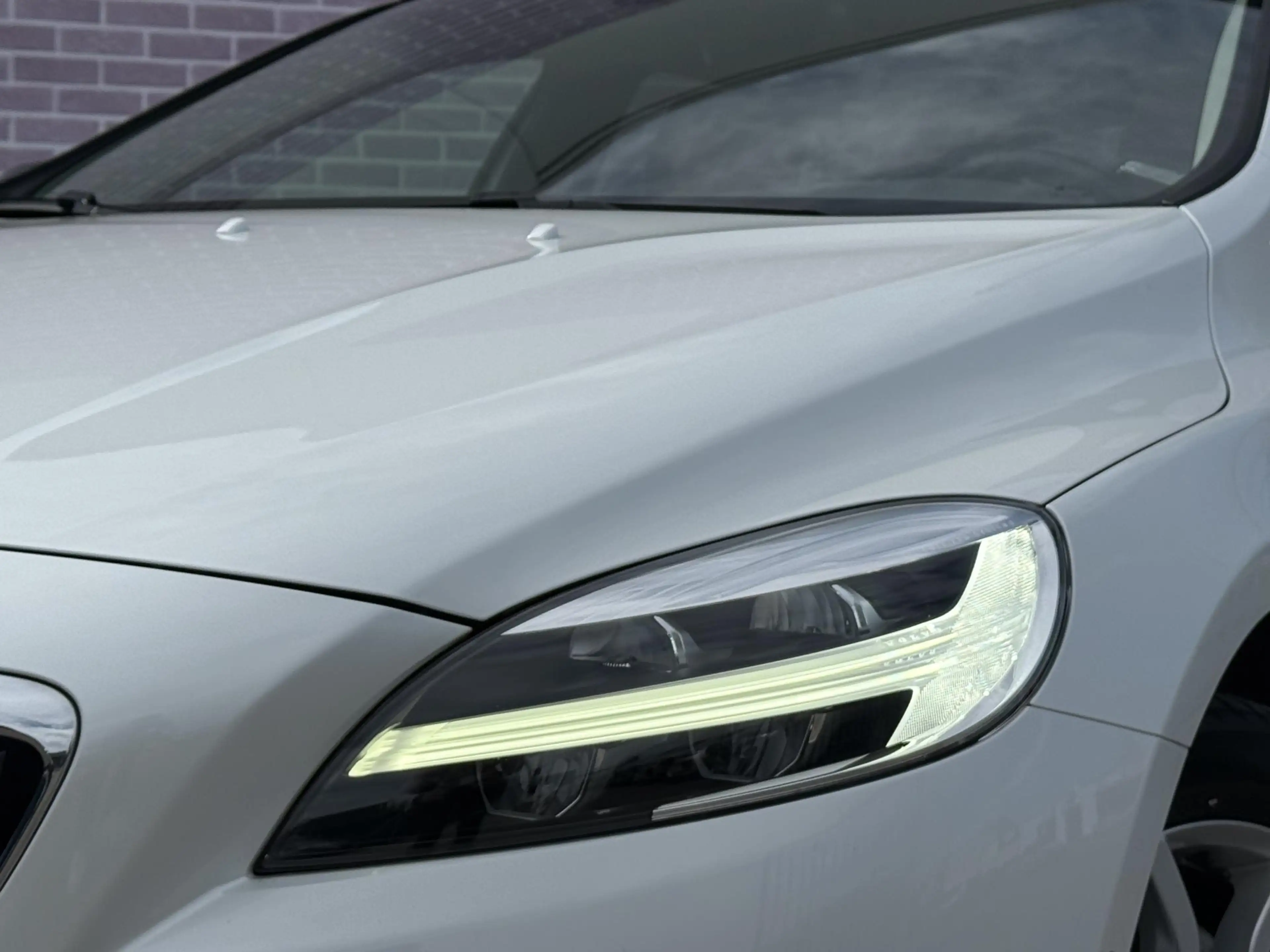 Volvo V40 Cross Country 1.5 T3 Polar+ Luxury | Standkachel | Harman/Kardon — photo 9