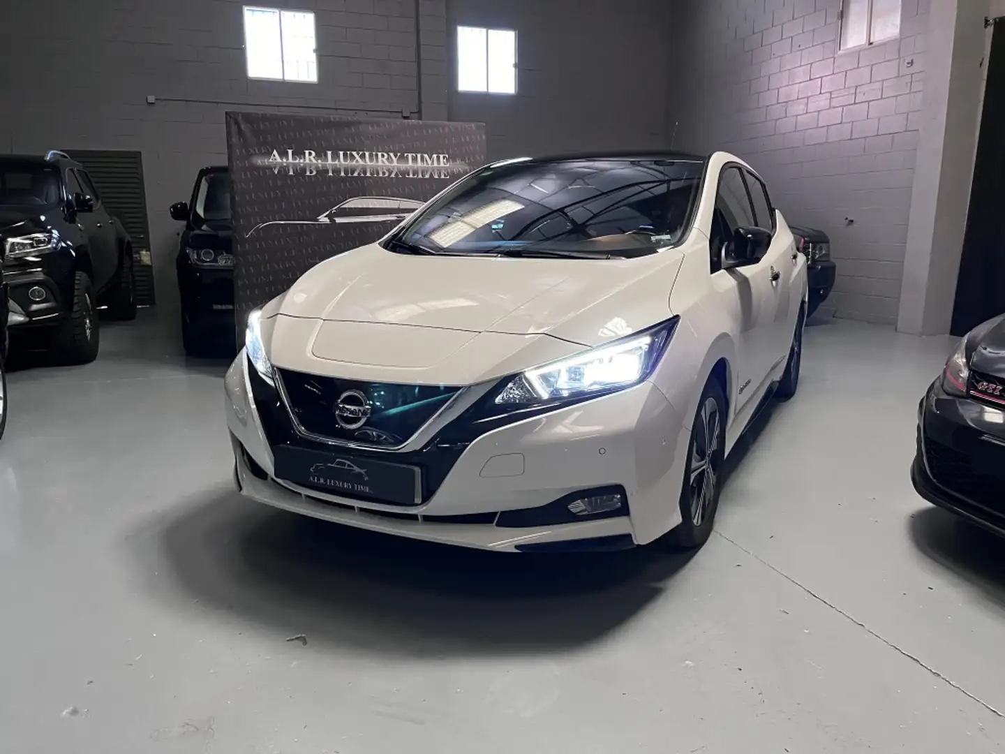 Nissan Leaf 40 kWh Tekna Wit - 1