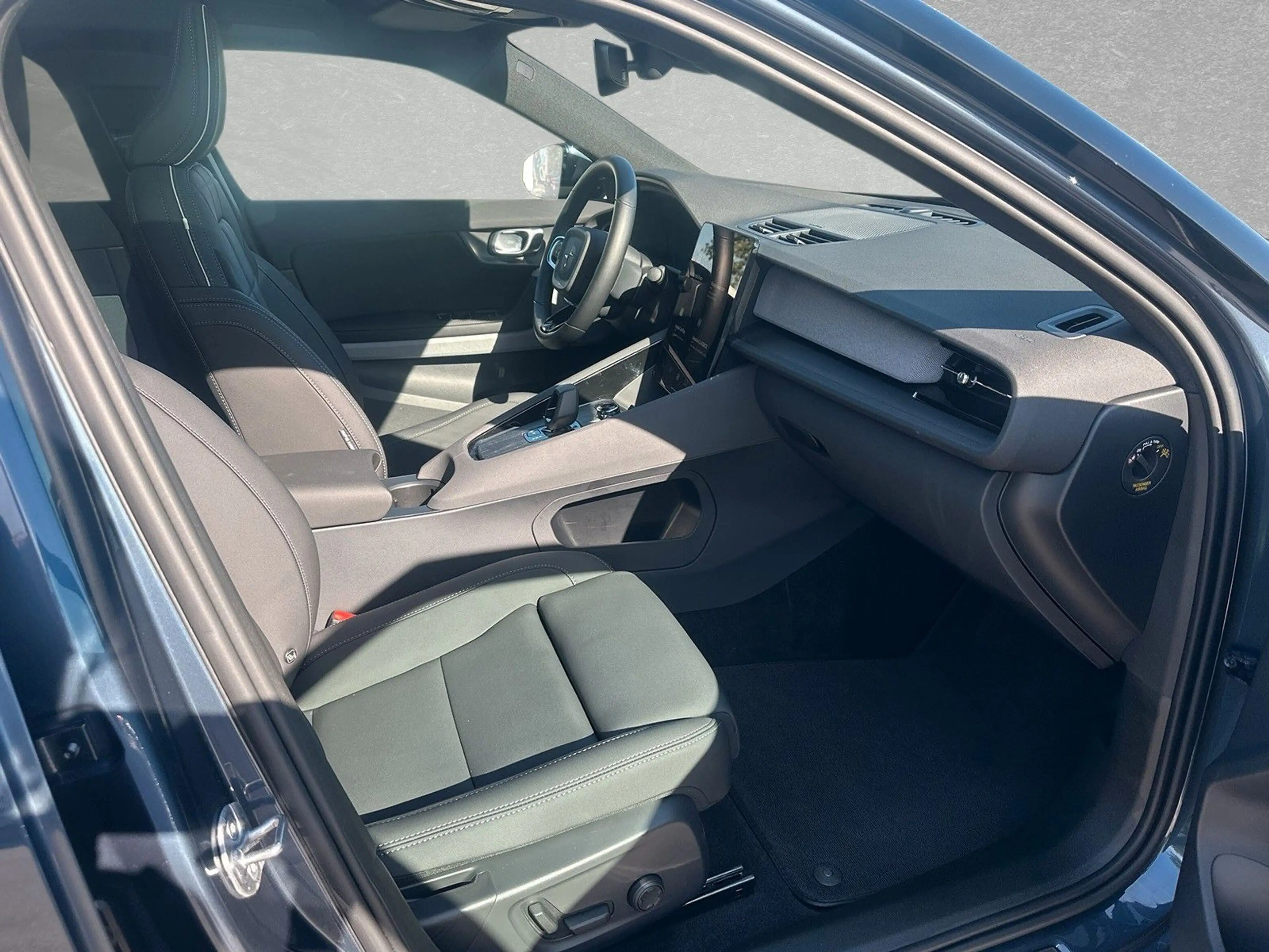 Polestar 2 Long Range Single Motor MJ 26 Pilot Plus — photo 4