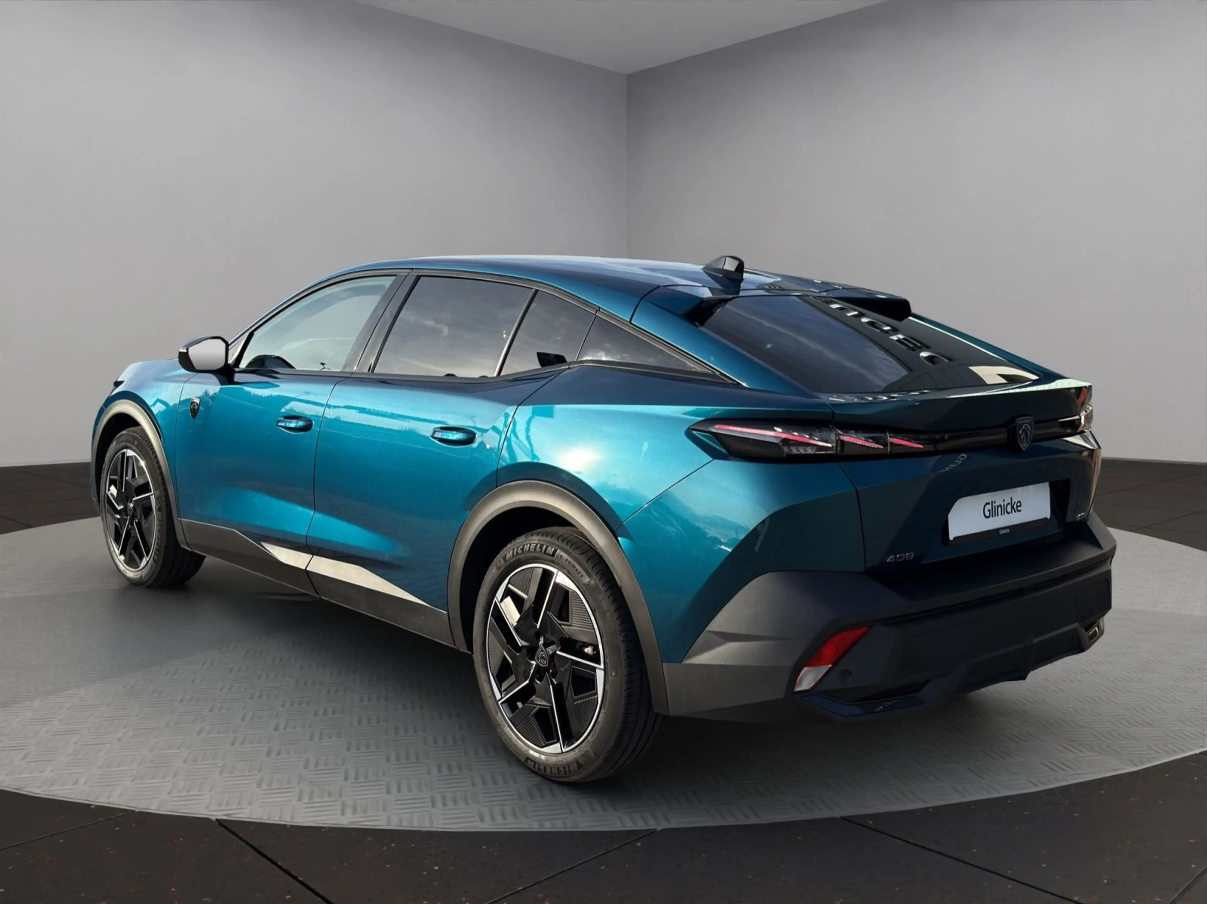 Peugeot 408 GT PUTE130 EAT8 — photo 3