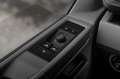 Volkswagen T6.1 Transporter L2 Highline | 150 pk DSG | Navigatie | Trekhaak | Zwart - thumbnail 18