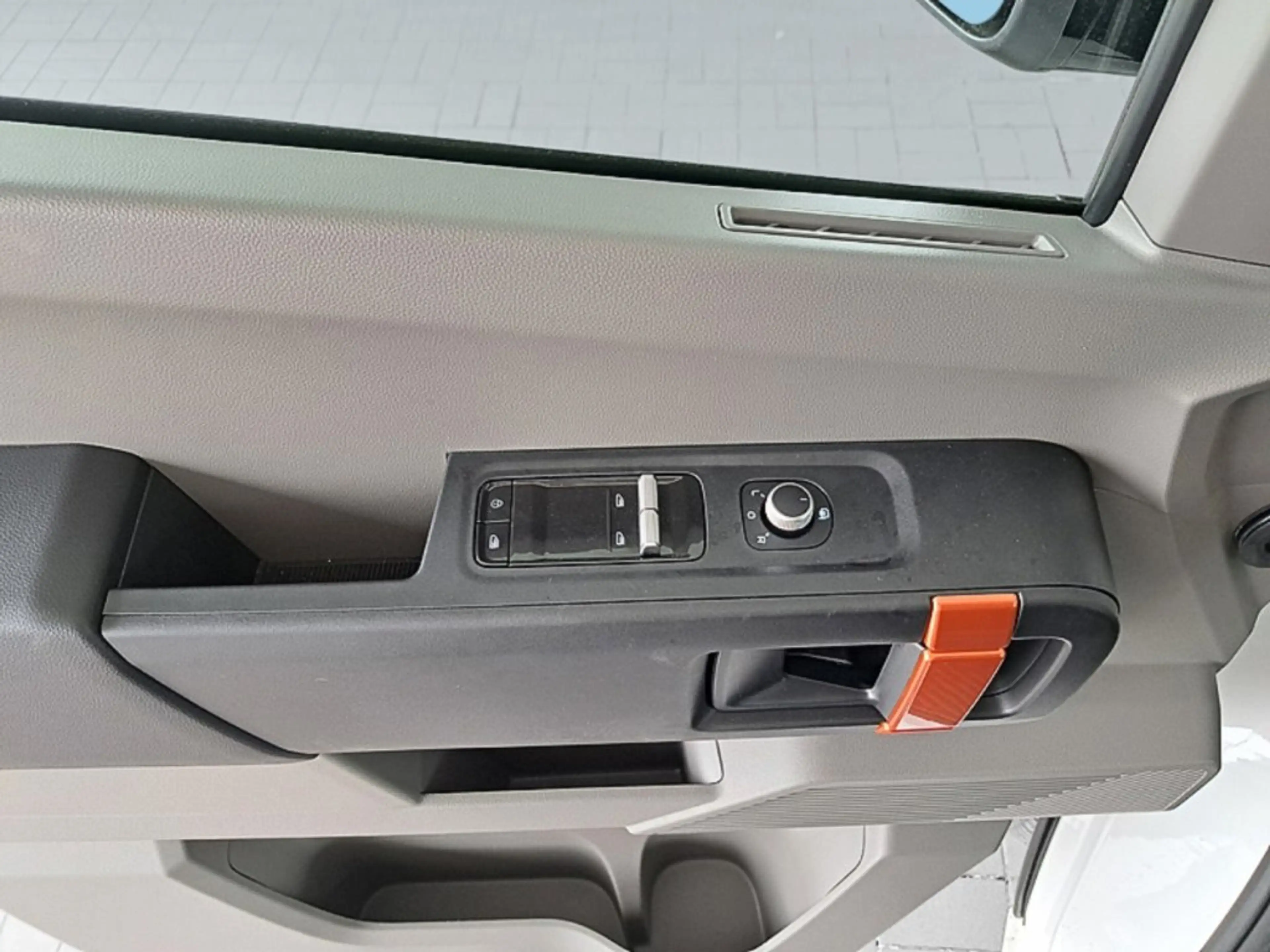 Farizon SV SUPERVAN L1H1 E-LCV 49kWh VREMT — photo 14