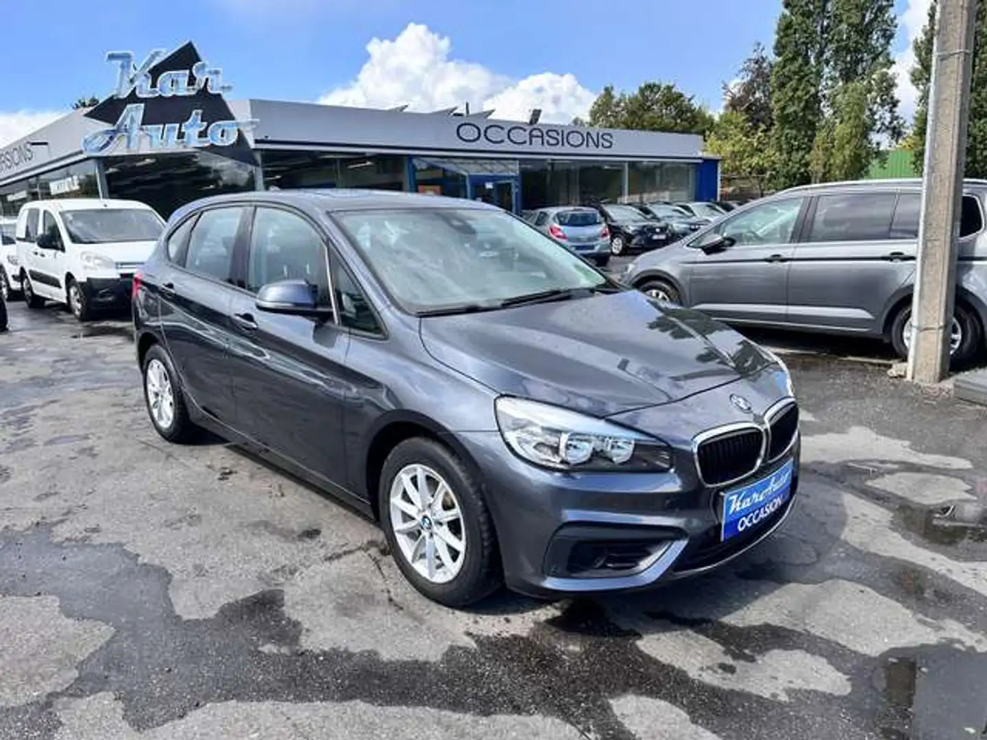 BMW 216 Active Tourer 216 d Grau - 2