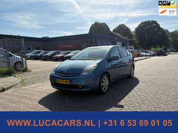1.5 VVT-i Business Edition 2X SLEUTEL + BOEKJES!