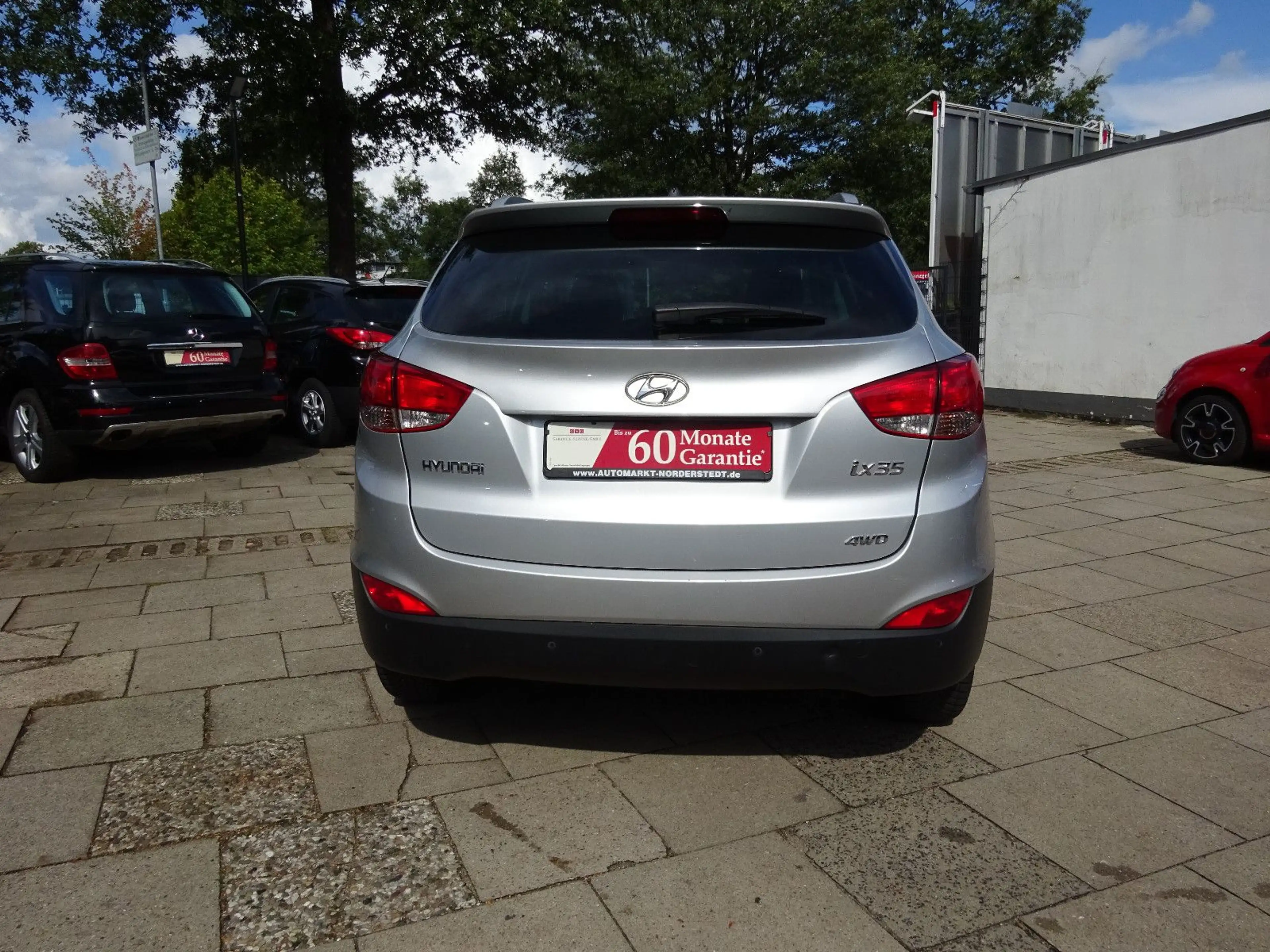 Hyundai iX35 Premium AWD / 1-Hand / SHZ / Leder / Klimaa — photo 6