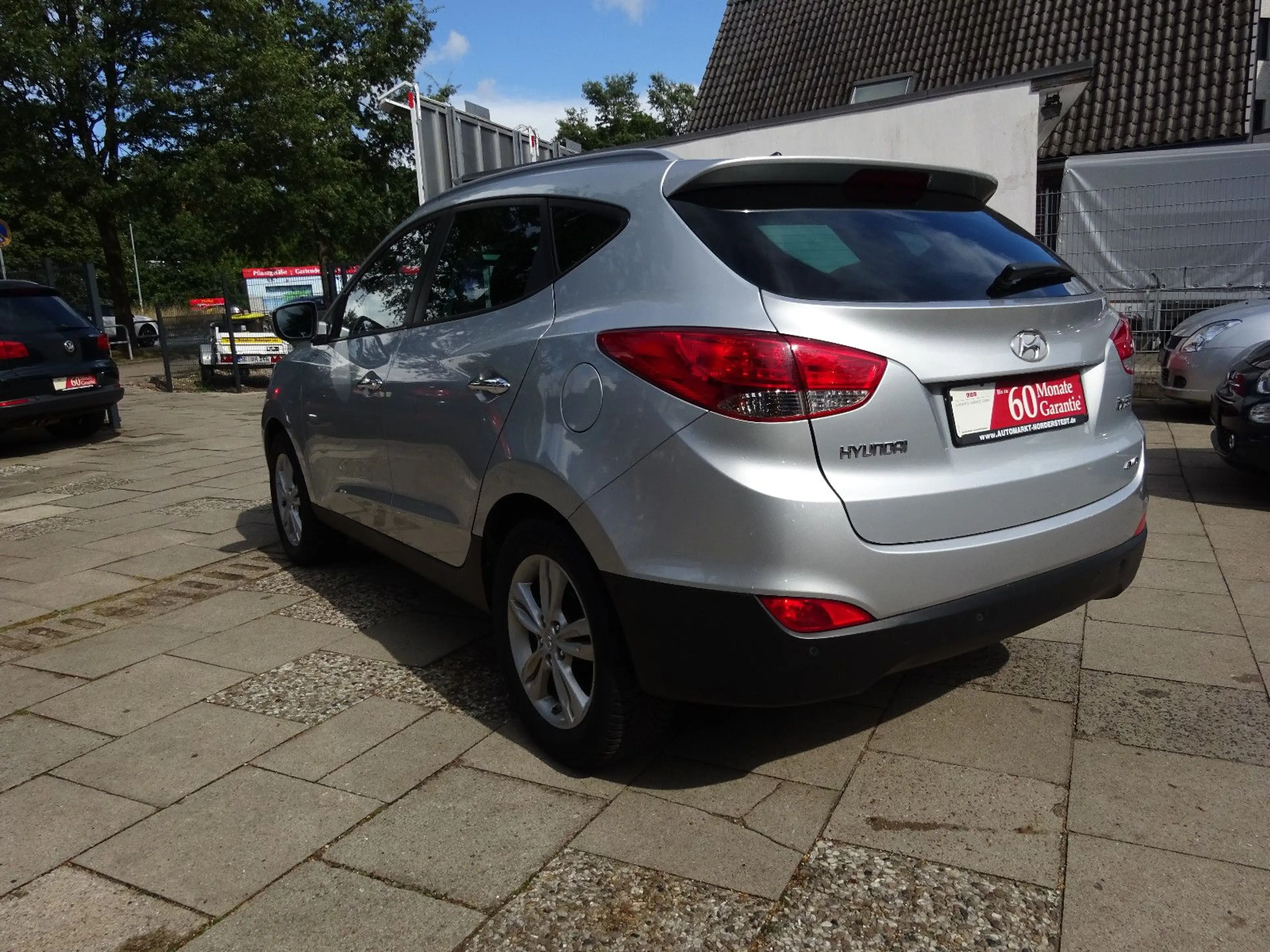 Hyundai iX35 Premium AWD / 1-Hand / SHZ / Leder / Klimaa — photo 7