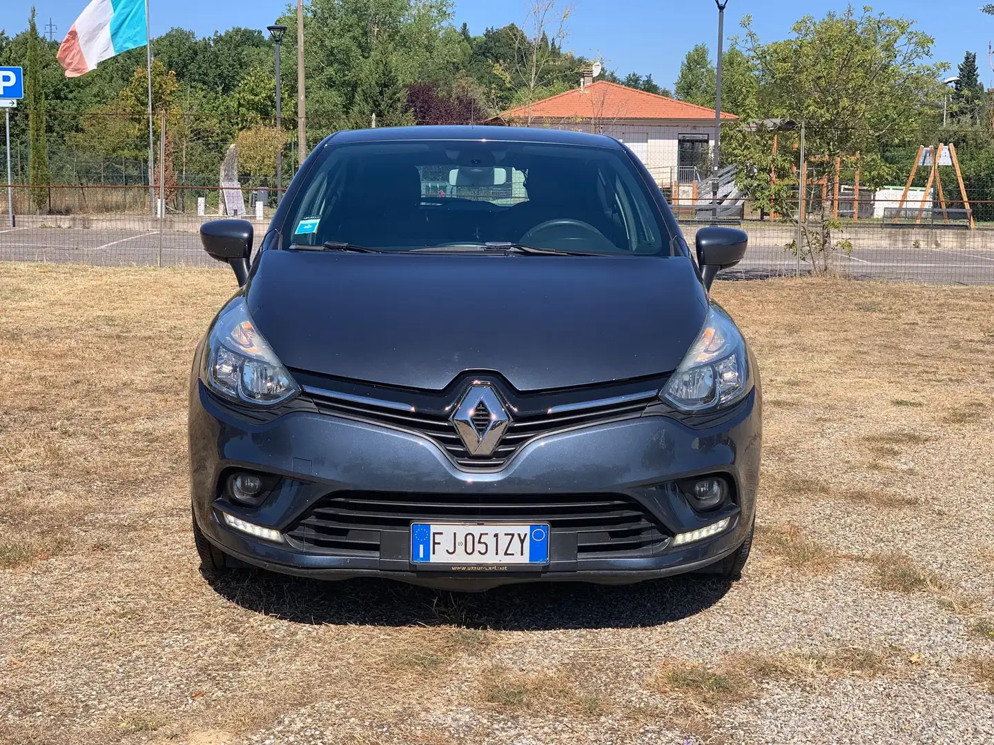 Renault Clio Clio dCi 8V 75CV Start&Stop 5 porte Energy Zen Grau - 2