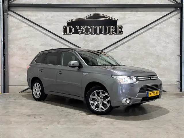 Mitsubishi Outlander 2.0 PHEV Instyle+ LEDER|DAK|TREKHAAK|VOL