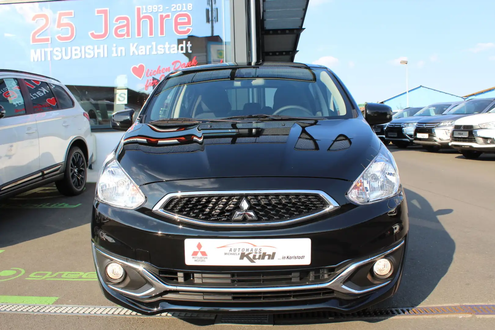 Mitsubishi Space Star Edition+ 1.2 MIVEC ClearTec 5-Gang Schwarz - 2