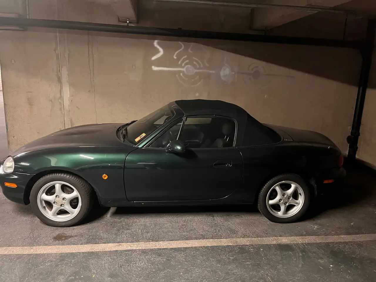 Mazda MX-5 1.9i 16V, foto 1