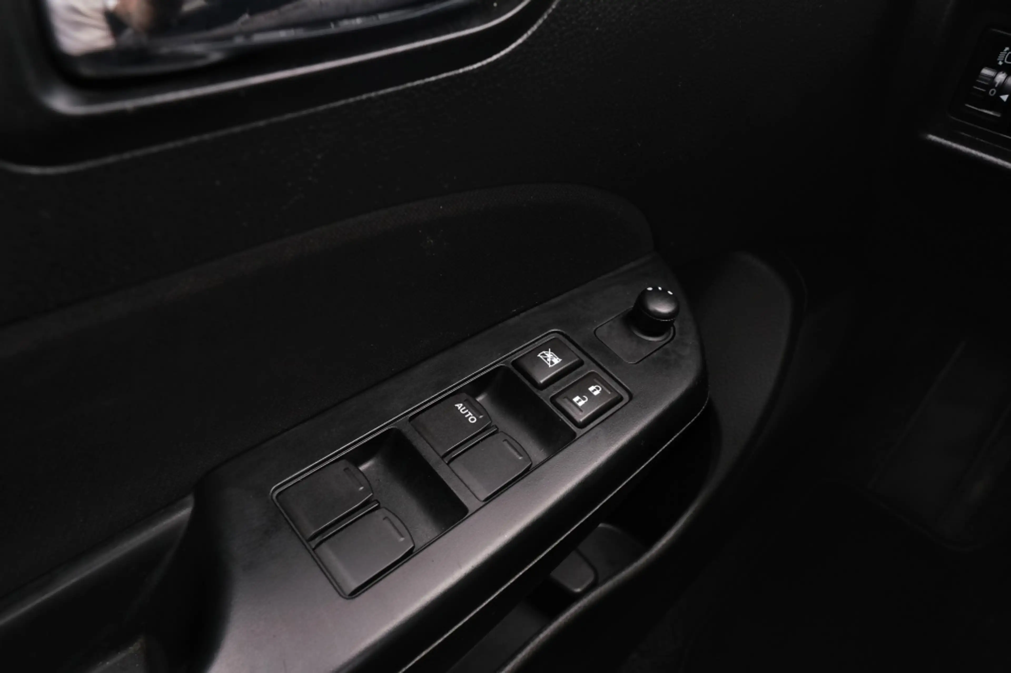 Suzuki Swift 1.2 Dynamic EASSS — photo 15