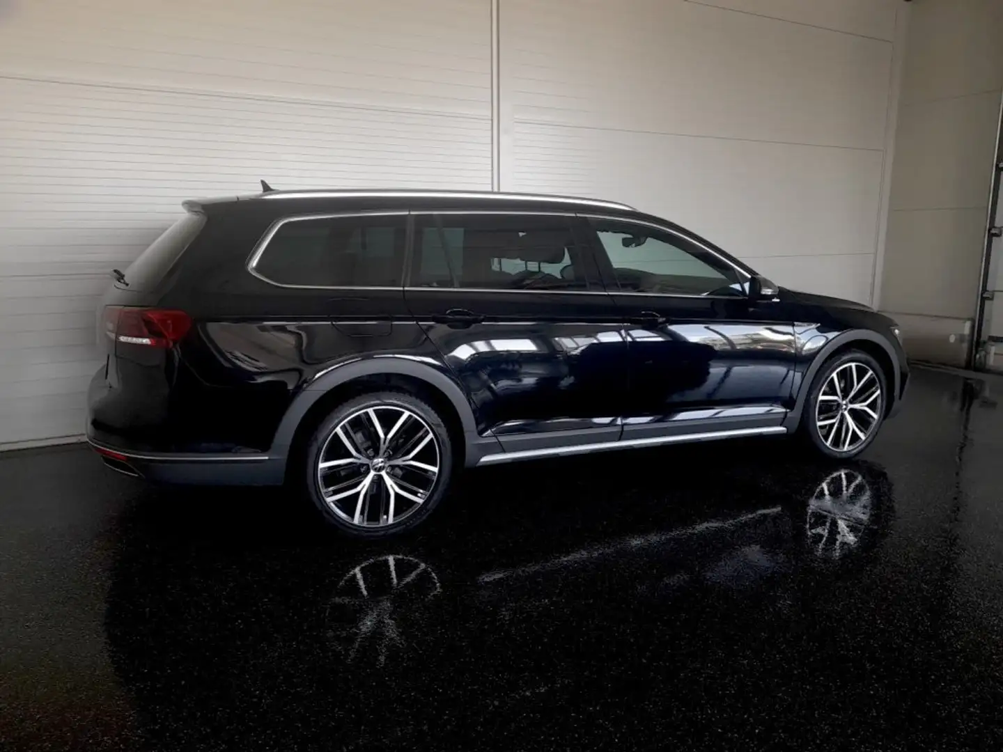 Volkswagen Passat ALLTRACK 4x4 2,0 TDI DSG *19 ZOLL / VOLL LED / NAVI / AHV & KAMERA / NAPPALEDER / ACC / DCC* Schwarz - 2